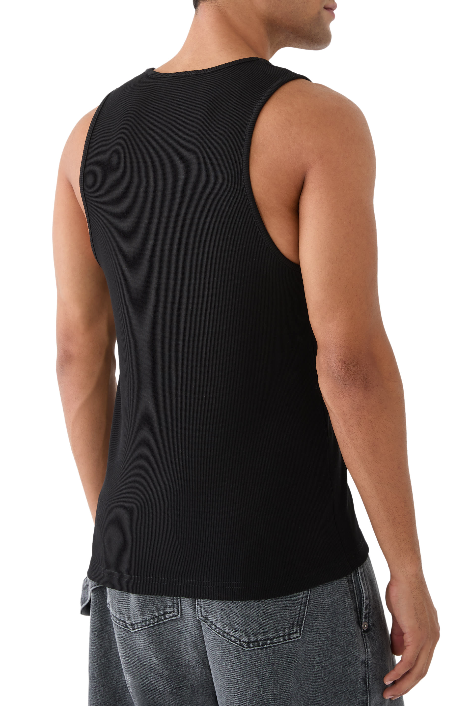 بلوزة بلا أكمام بشعار الماركة