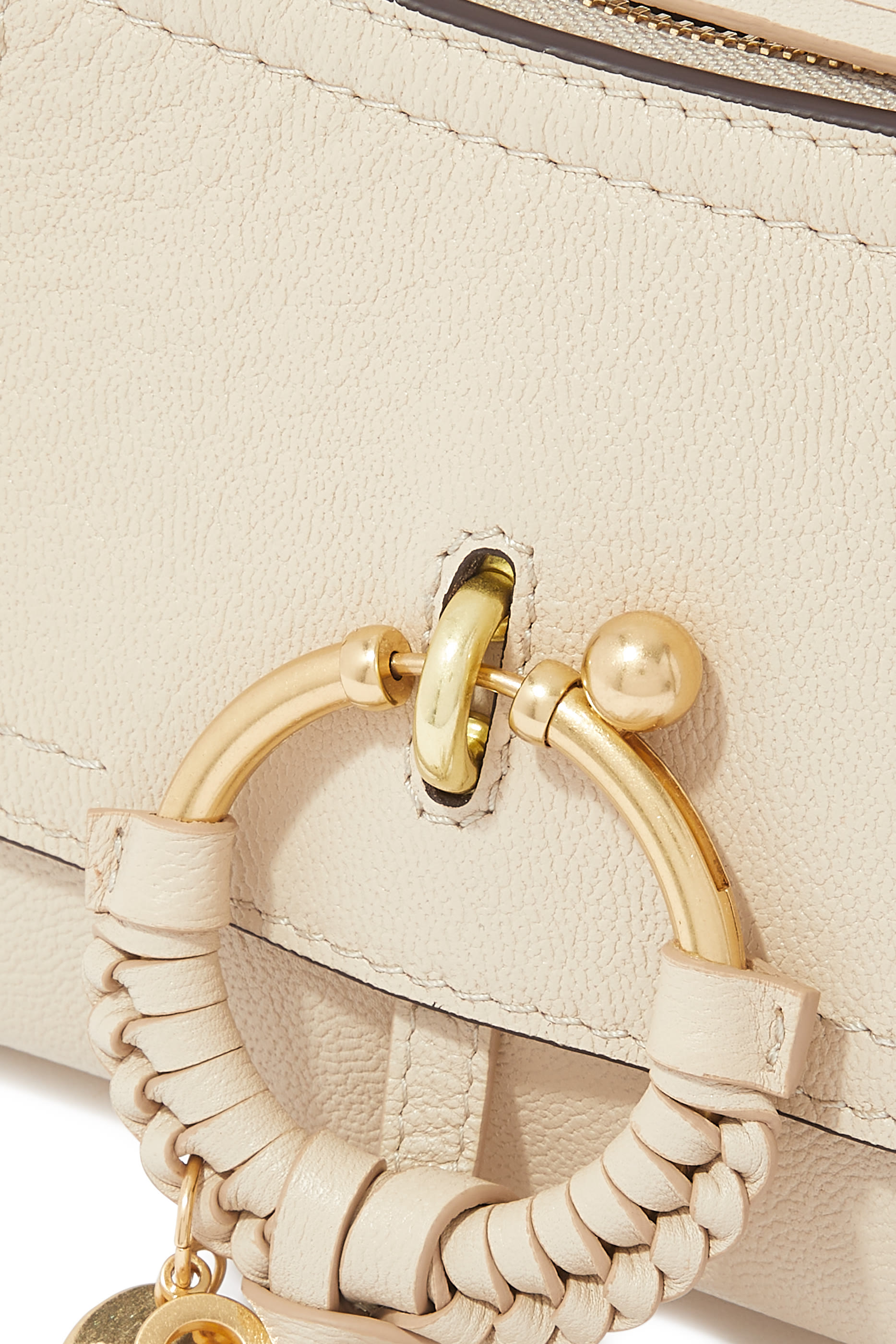 حقيبة كروس جوان صغيرة