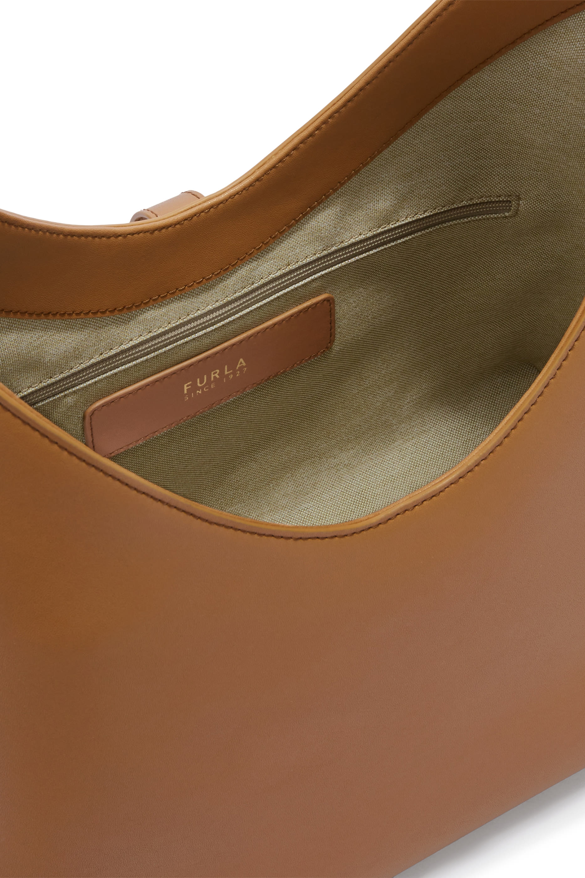 حقيبة كتف غوتشيا متوسطة الحجم