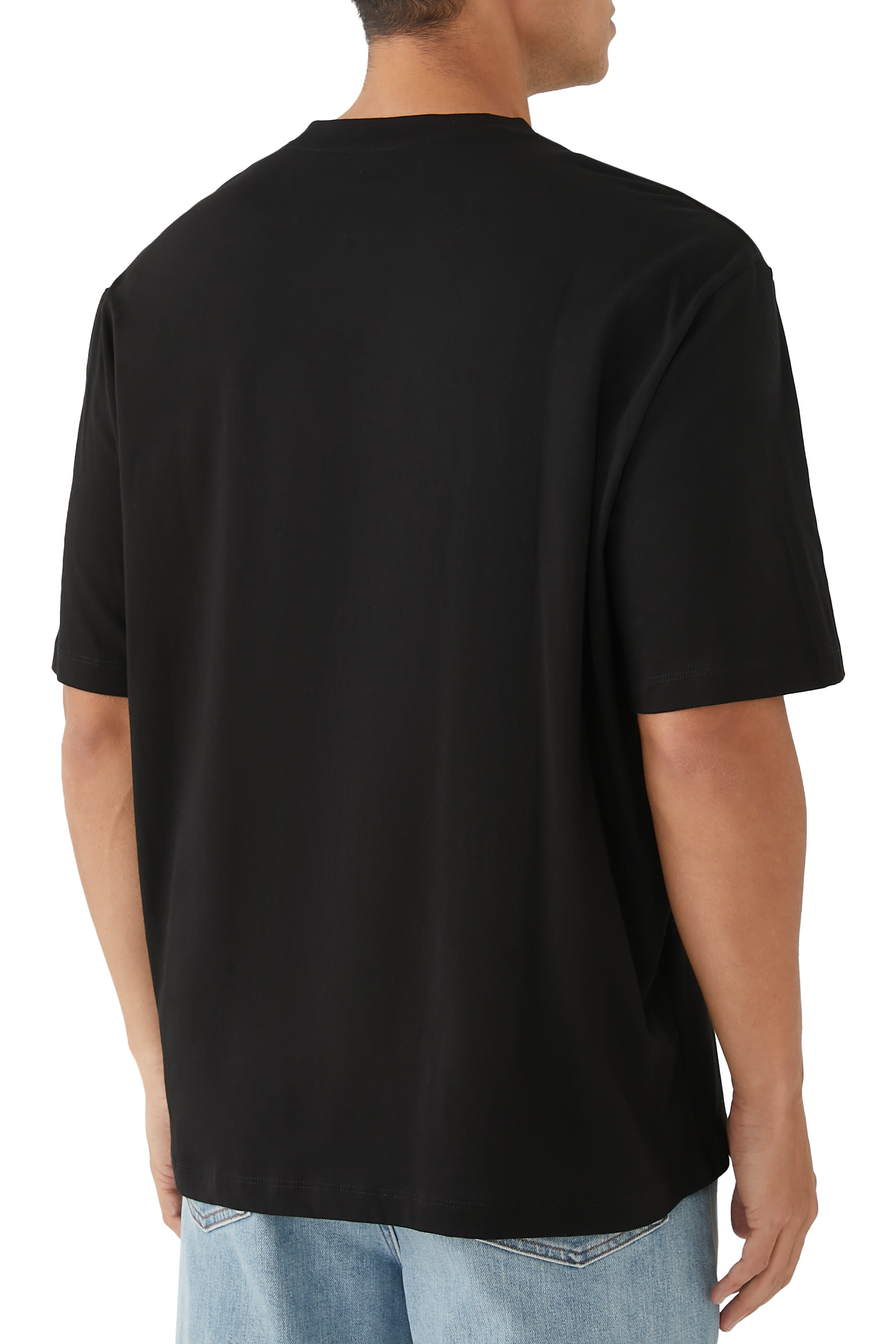 تيشيرت بشعار الماركة