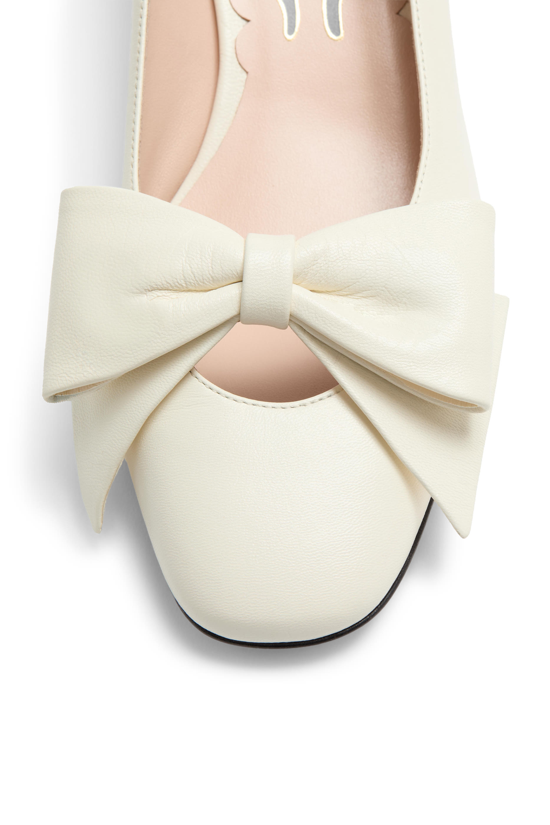 حذاء كلاسيك 45 مزين بفيونكة كيدزكين