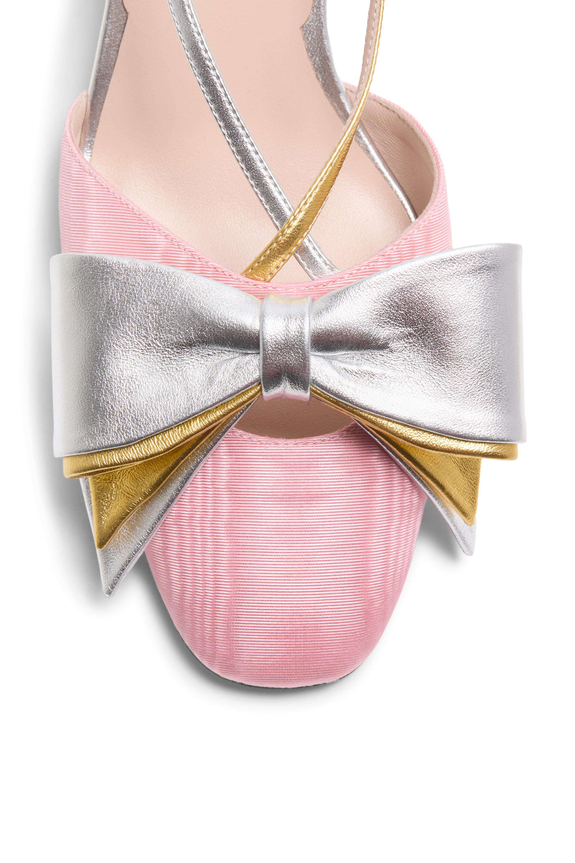 حذاء كلاسيكي 45 بسير خلفي وفيونكة