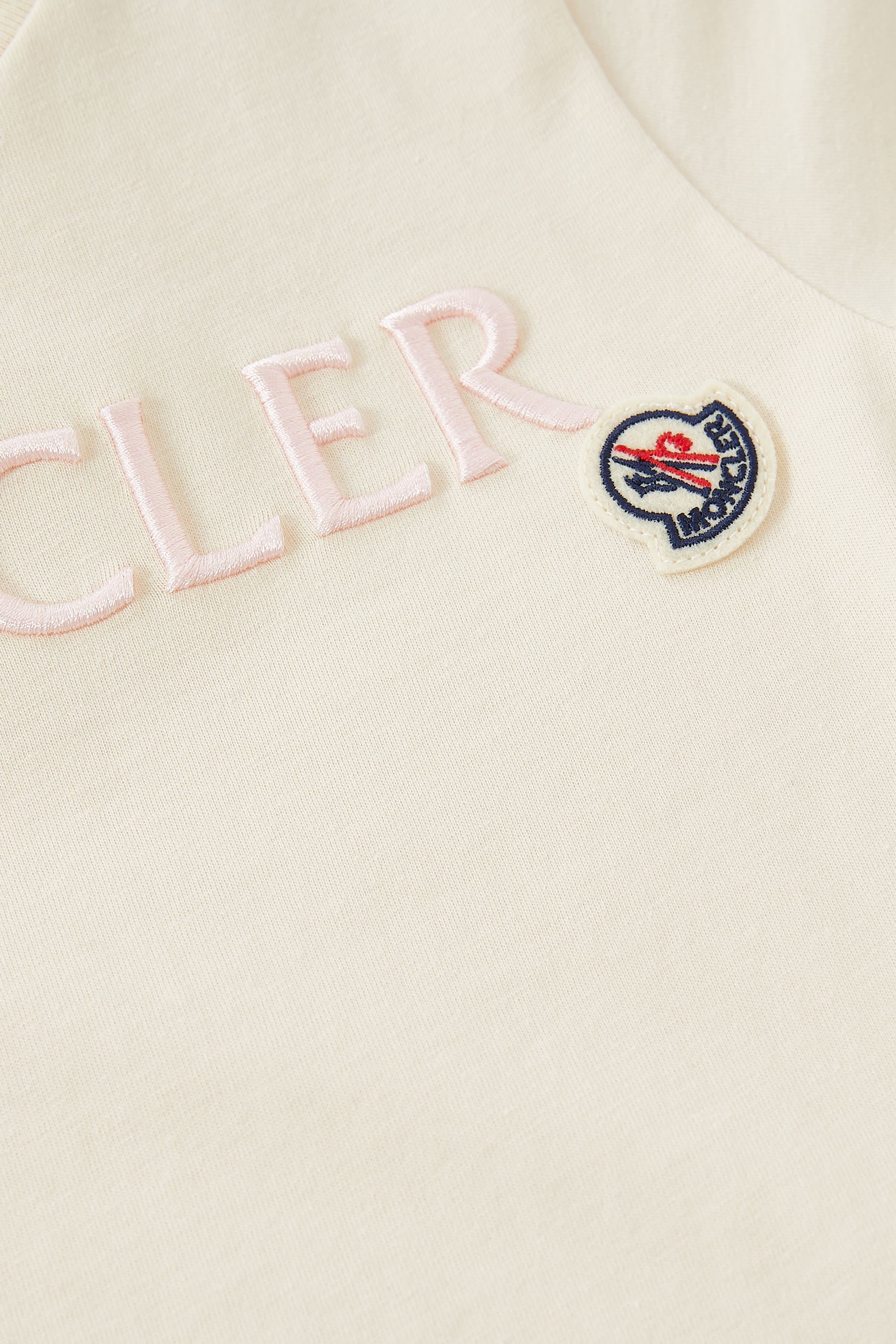 تيشيرت للأطفال بشعار الماركة