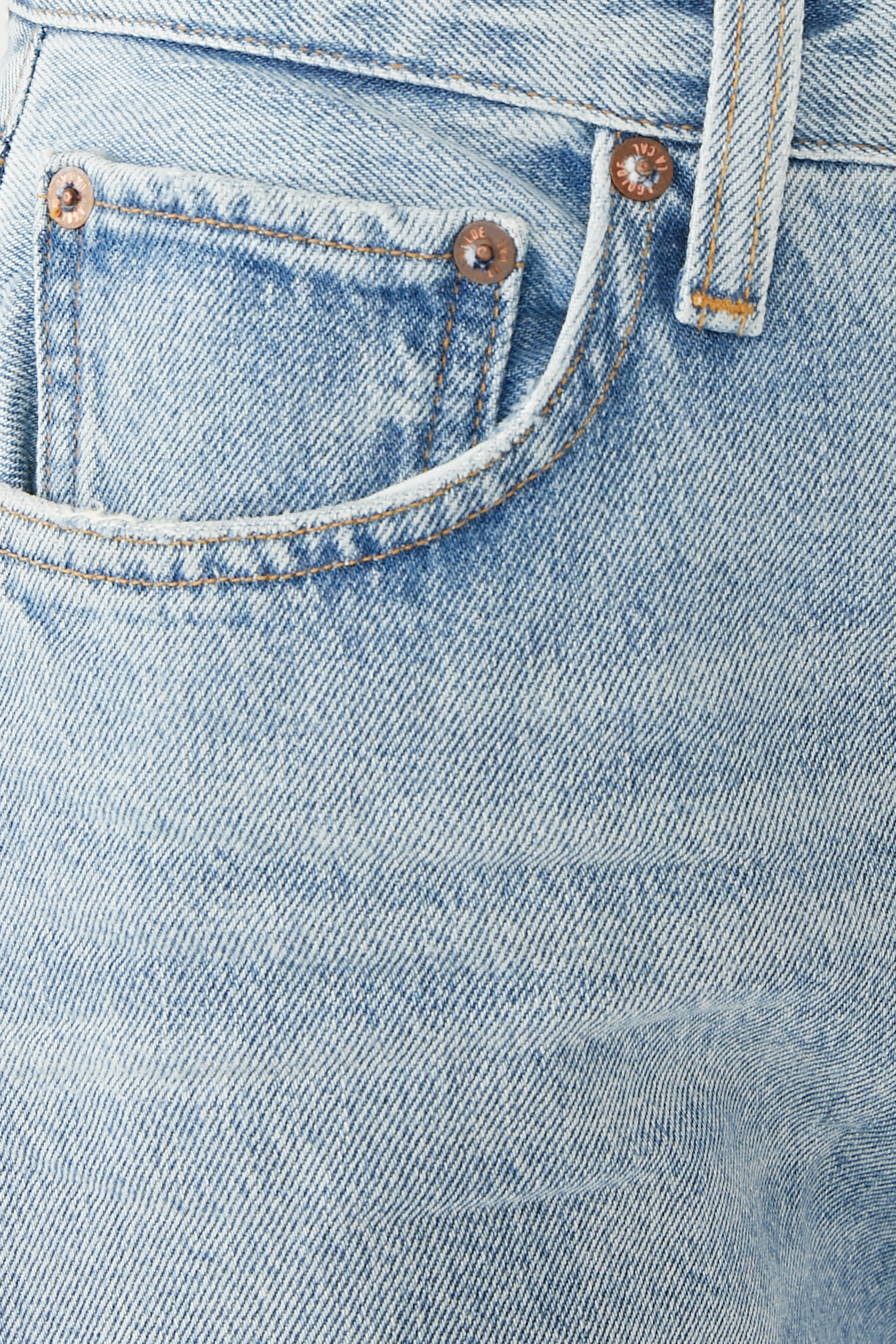 بنطال لونا بقصة ساق واسعة