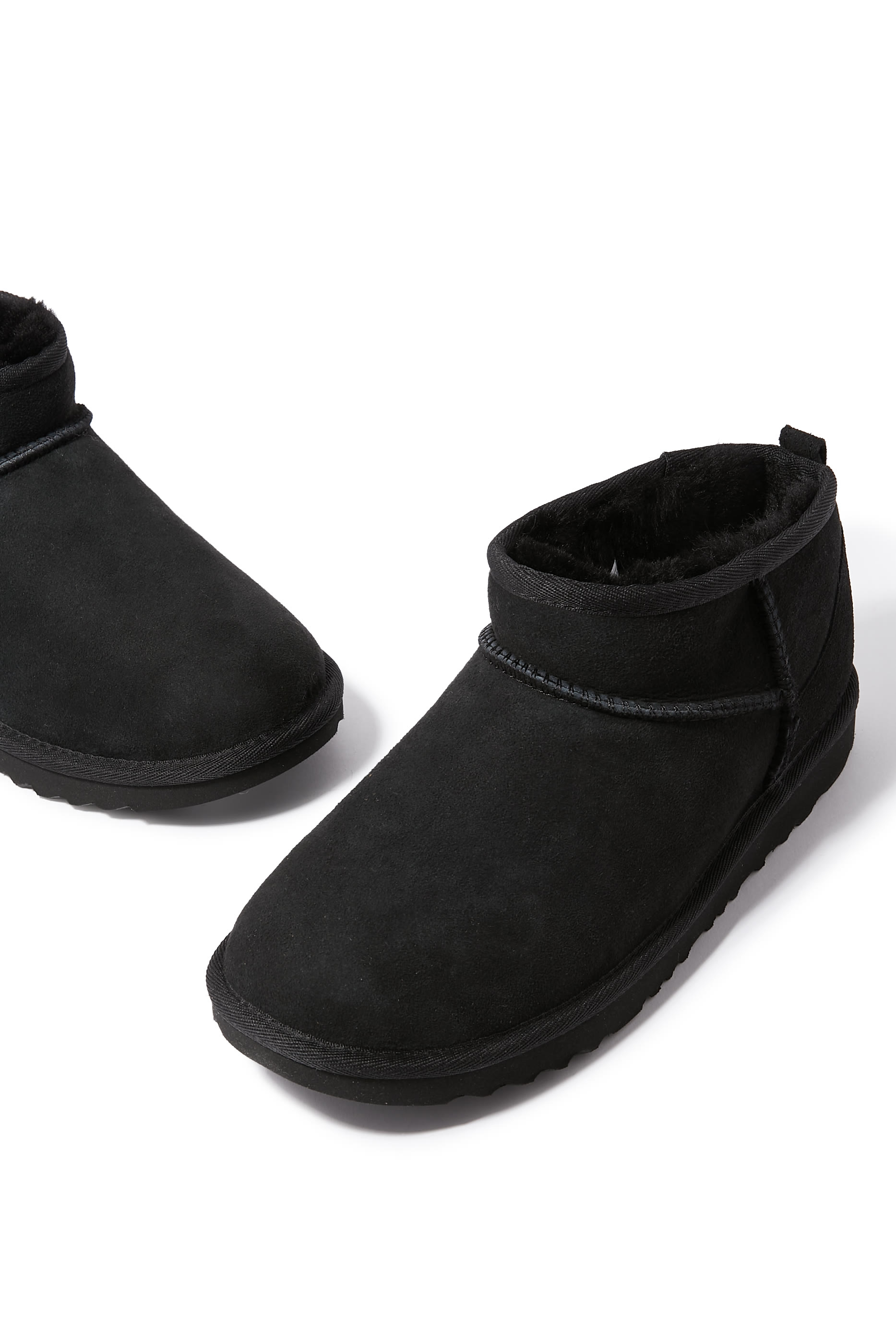 بوت كلاسيك الترا قصير للأطفال