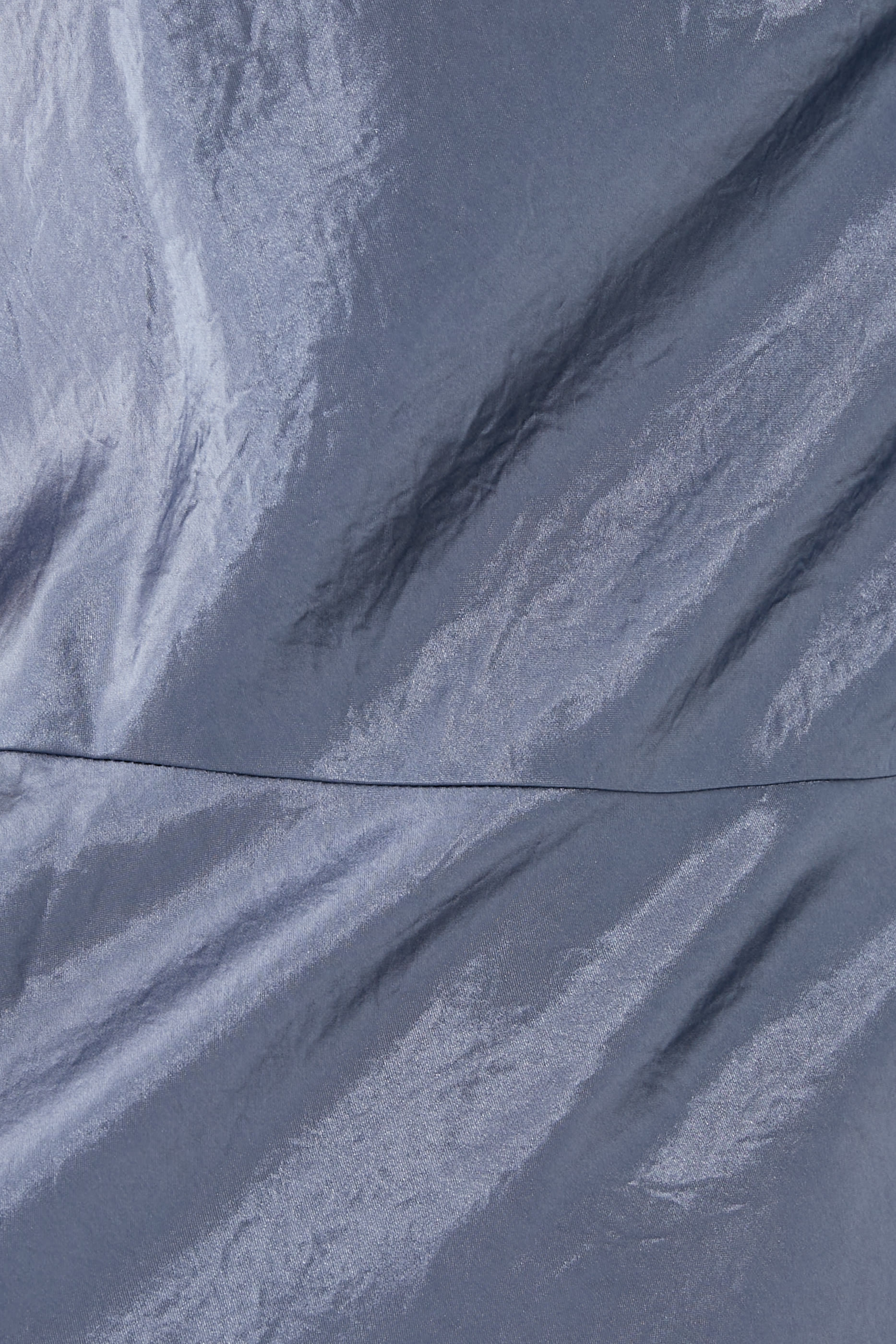 فستان سهل الإرتداء بأجزاء شفافة