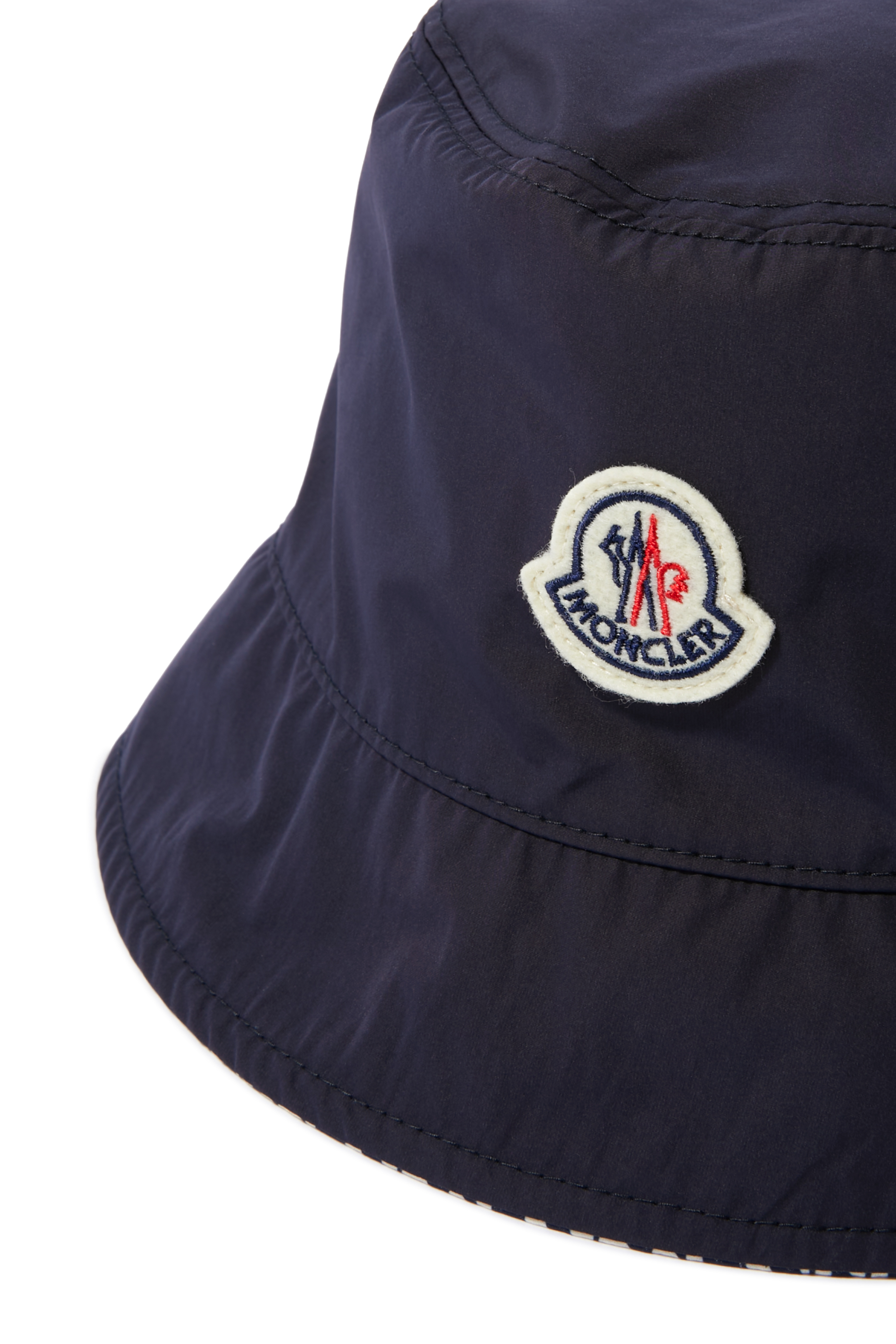 قبعة باكيت بتصميم وجهين