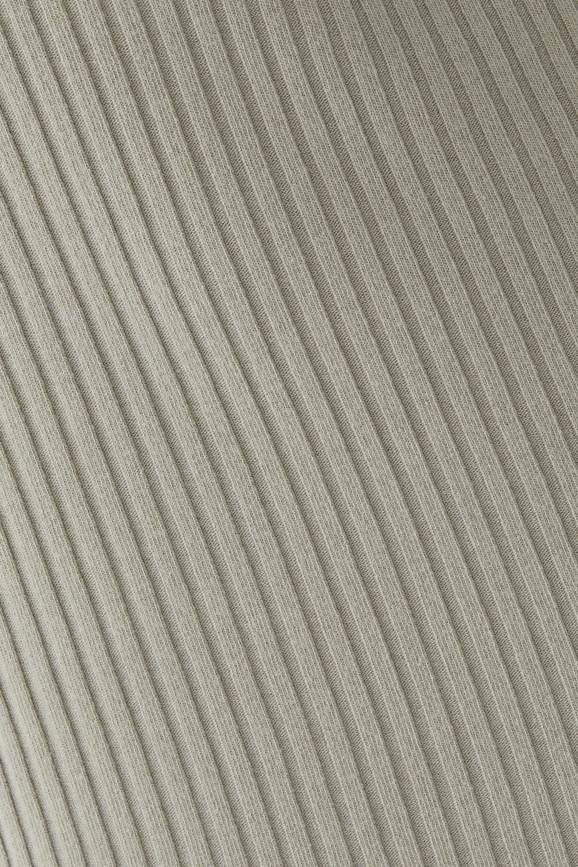 فستان بتصميم مضلع وياقة عالية مزيج قطن