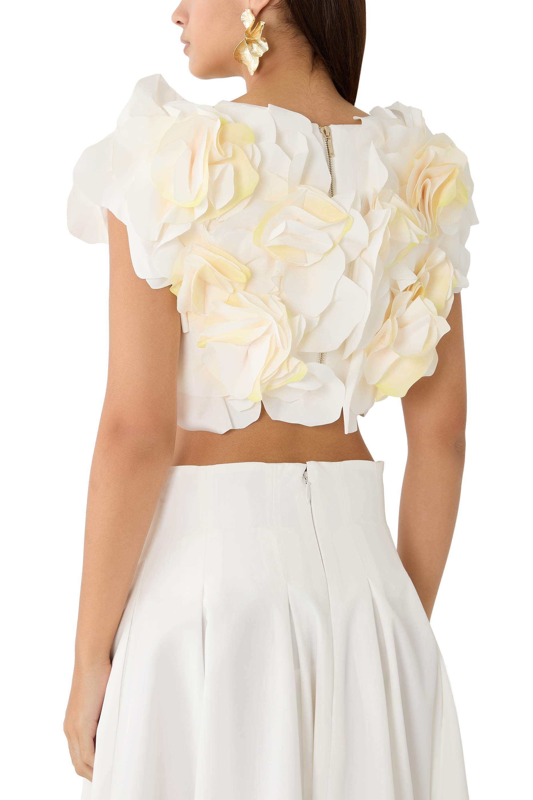 بلوزة جاكهيل