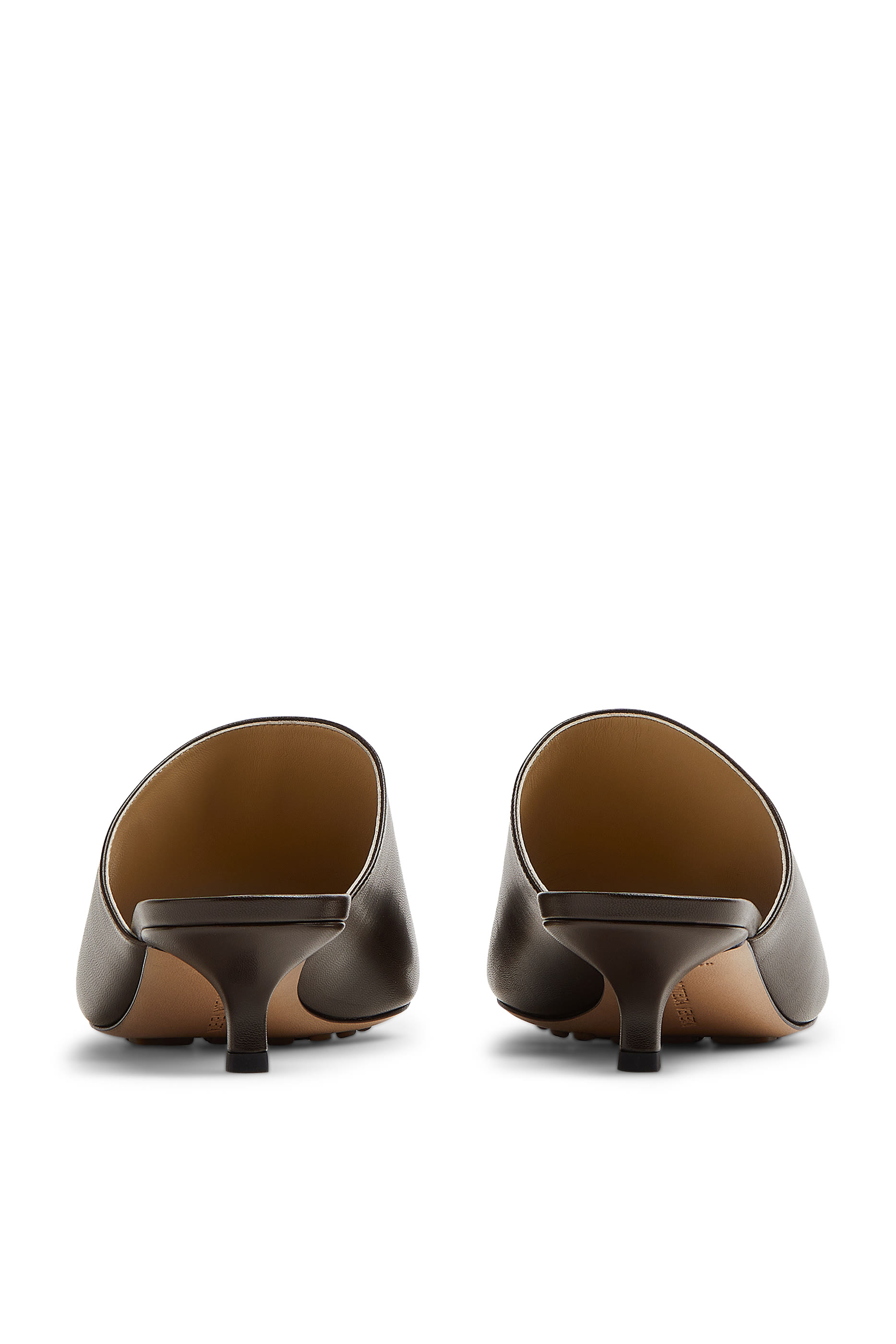 صندل مفتوح من الخلف جلد مطاطي