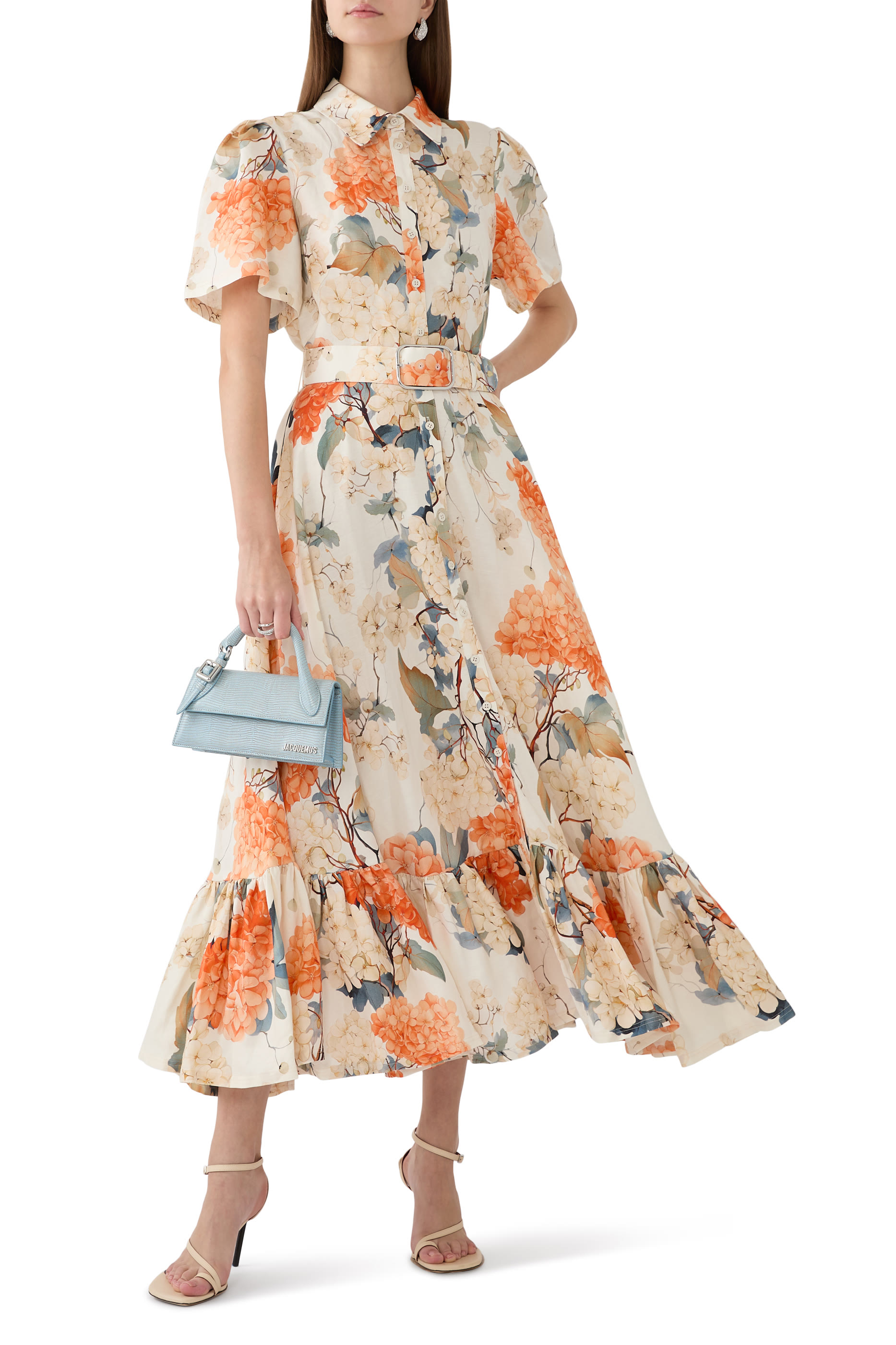 فستان بيكا متوسط الطول بأكمام قصيرة