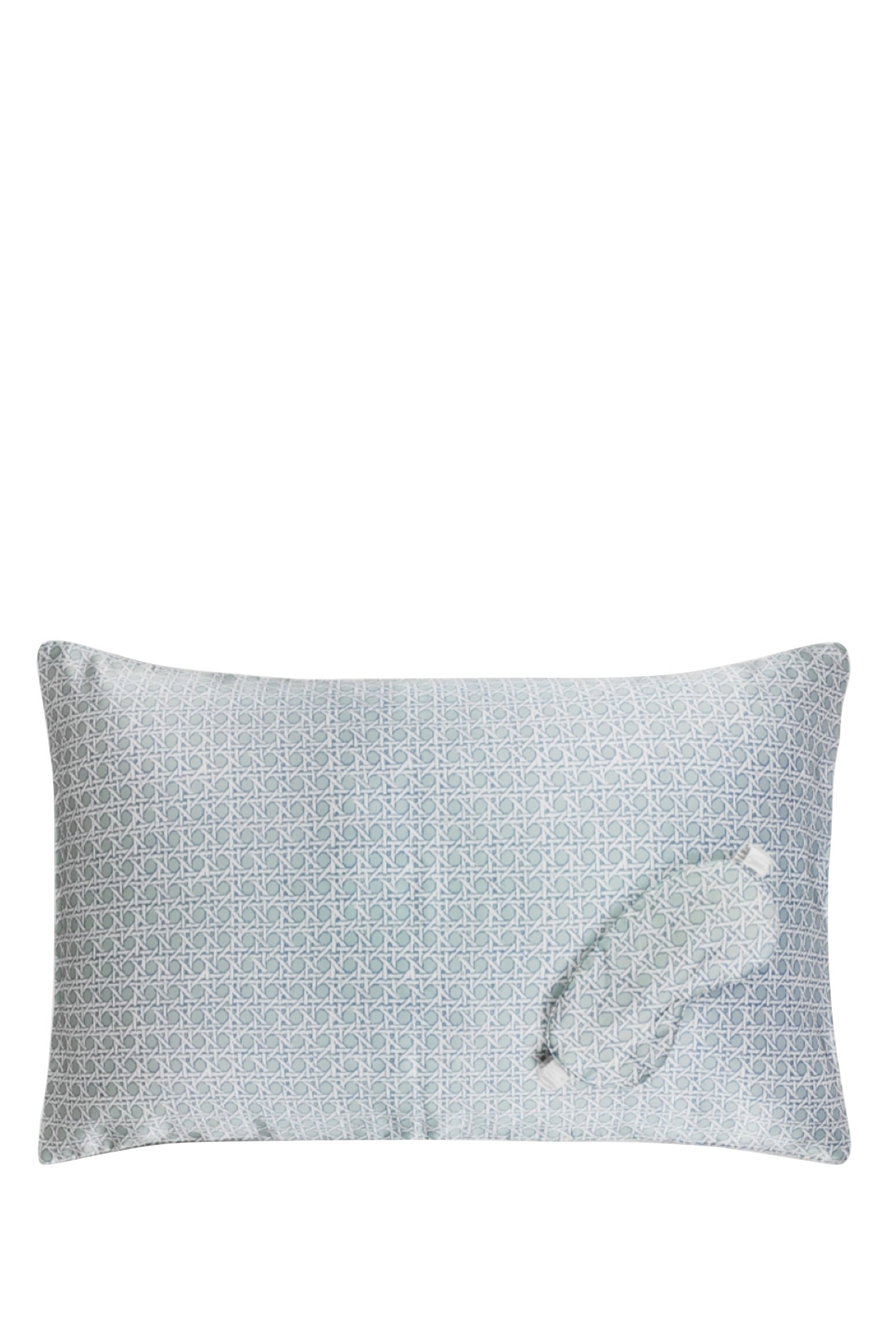 طقم غداء وسادة حرير راتان في صندوق هدايا جميل