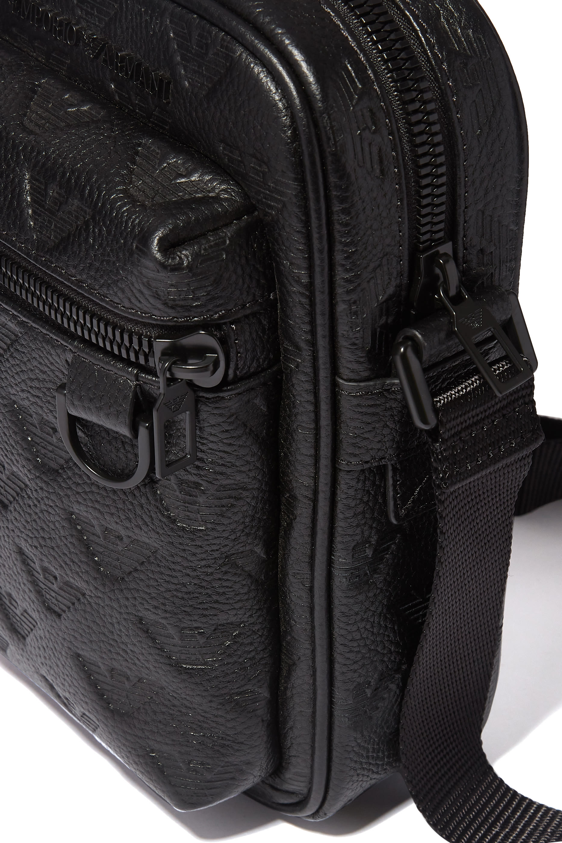 حقيبة كروس مينوركا