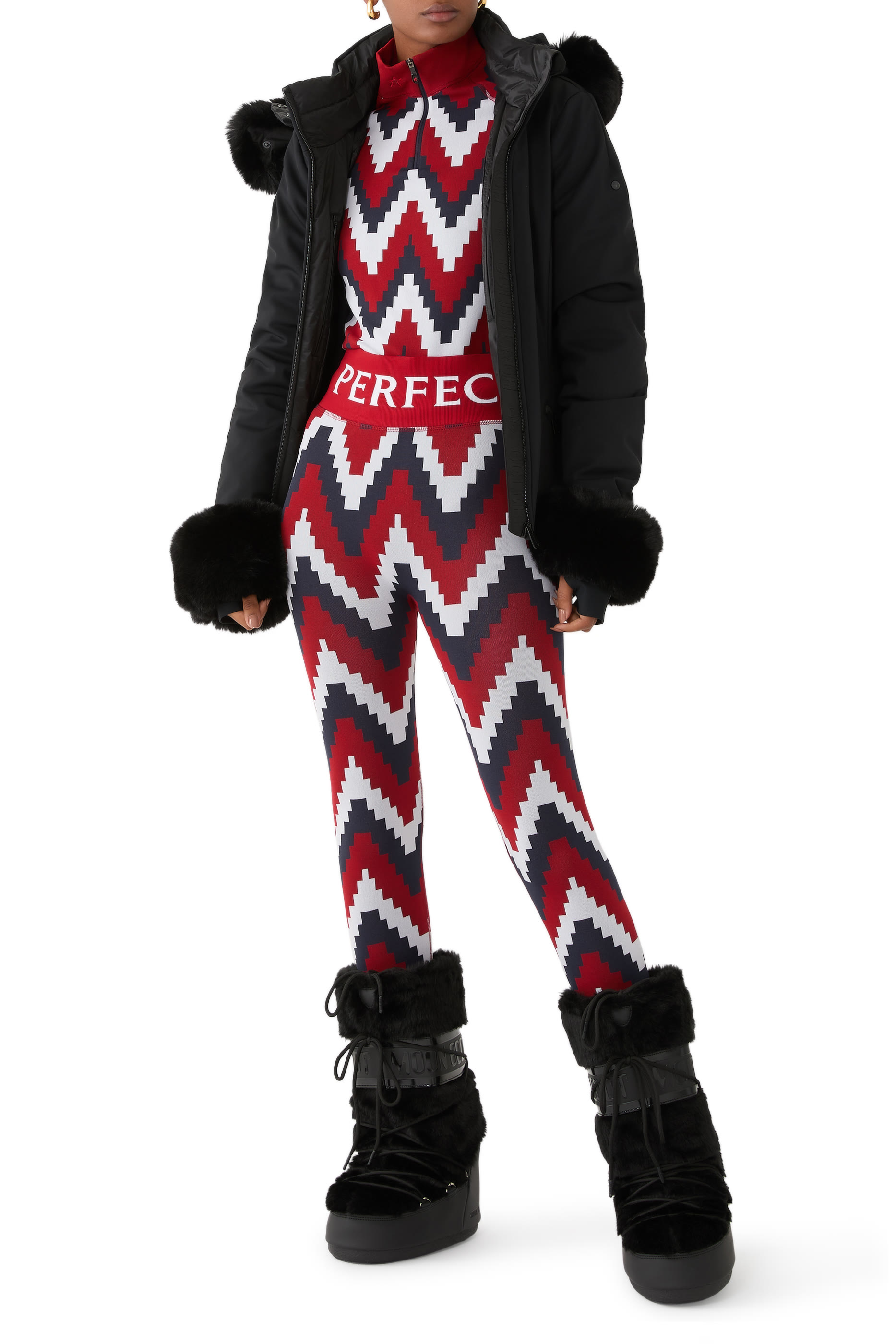 بلوزة أساسية بربع سحاب ونقشة خطوط شيفرون متعرجة