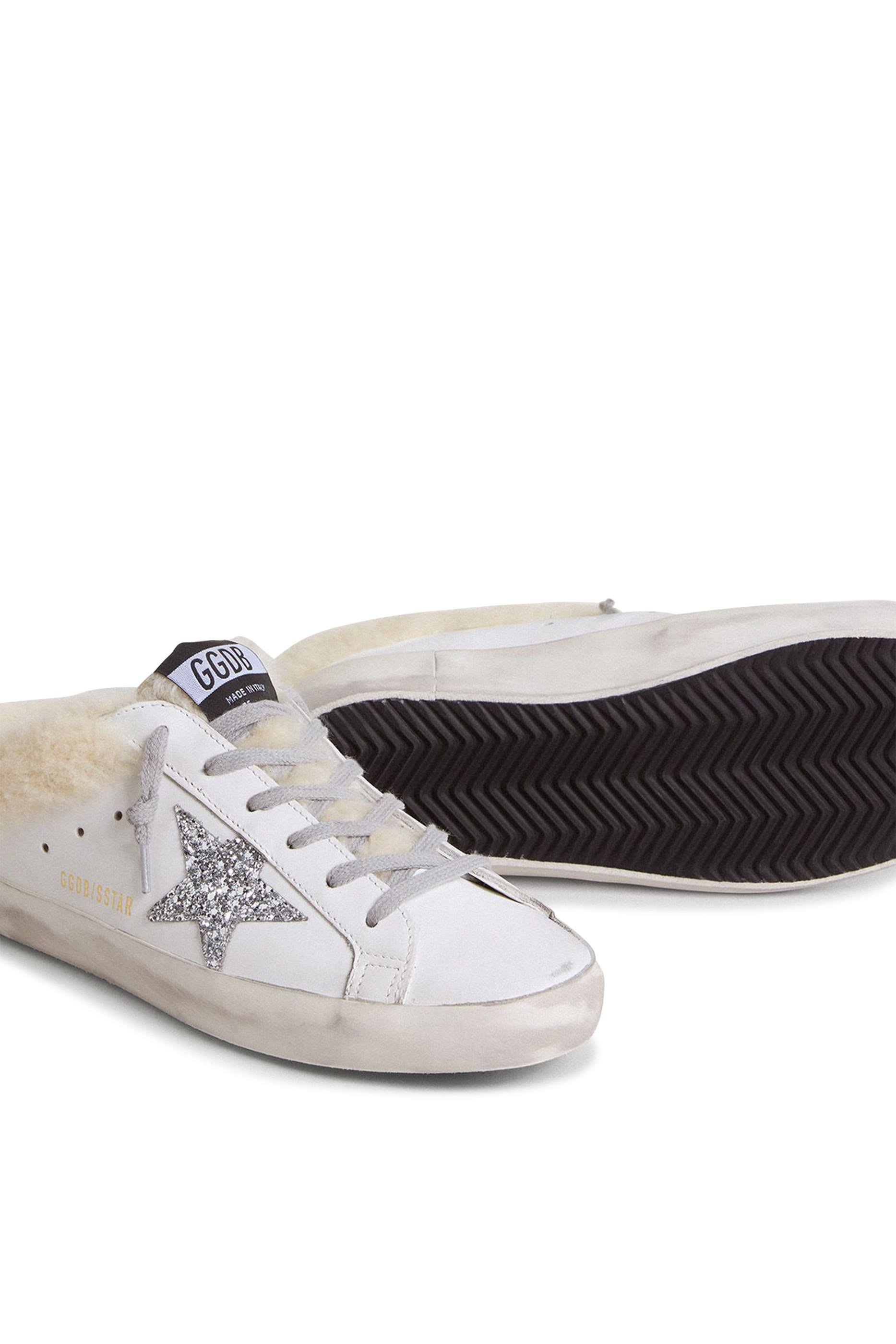 حذاء سوبر ستار مفتوح من الخلف