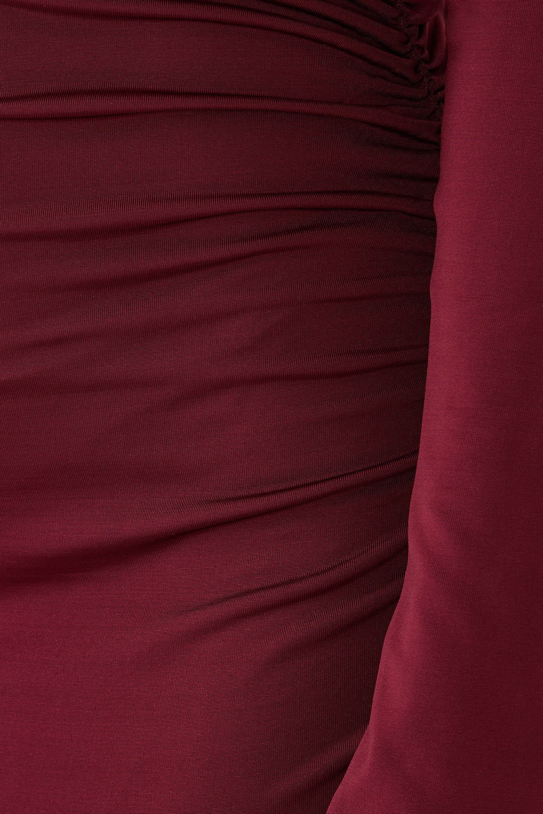 فستان سهرة درابيه بتصميم غير متماثل جيرسيه