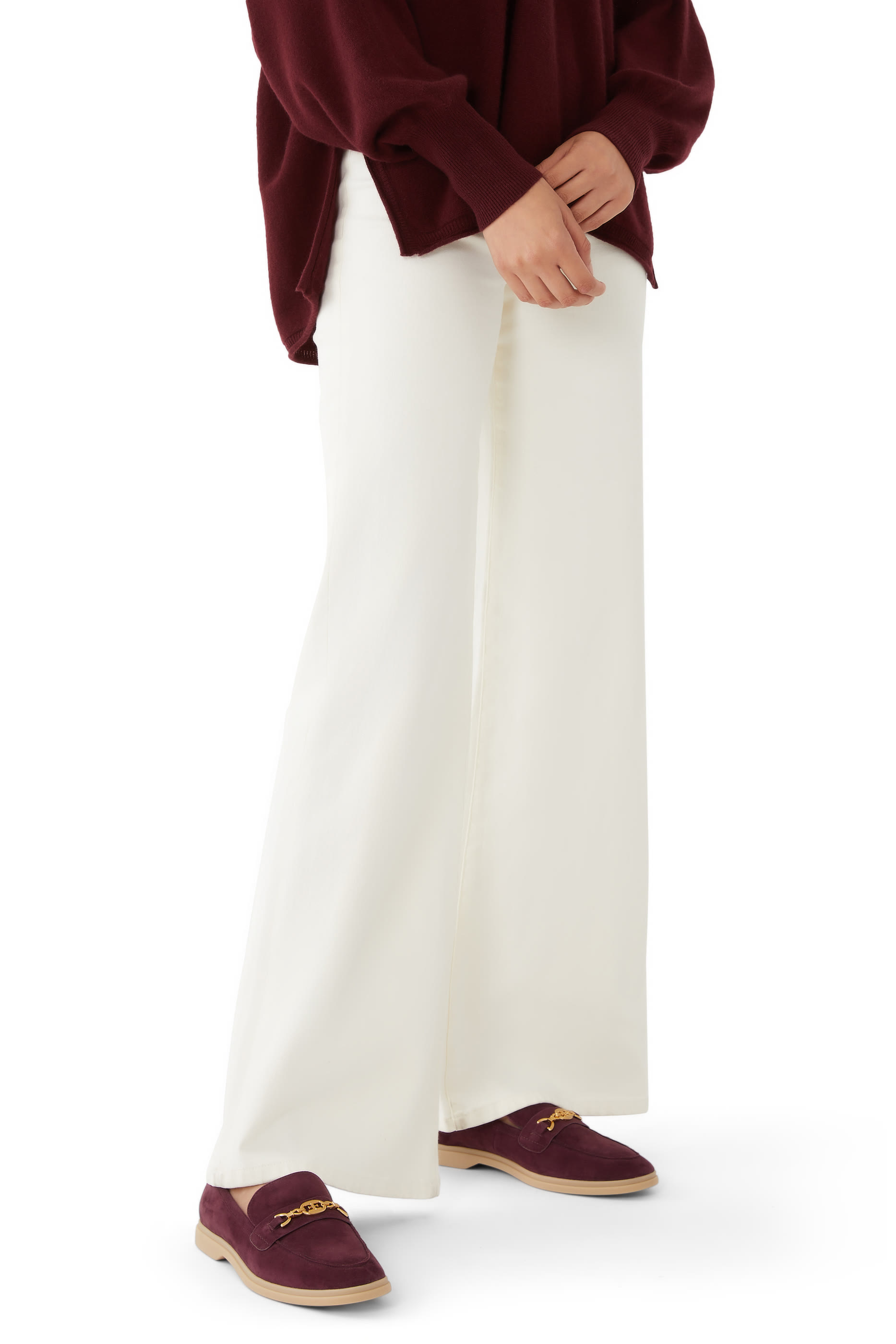 حذاء كيانا سهل الإرتداء بحلية لجام الحصان