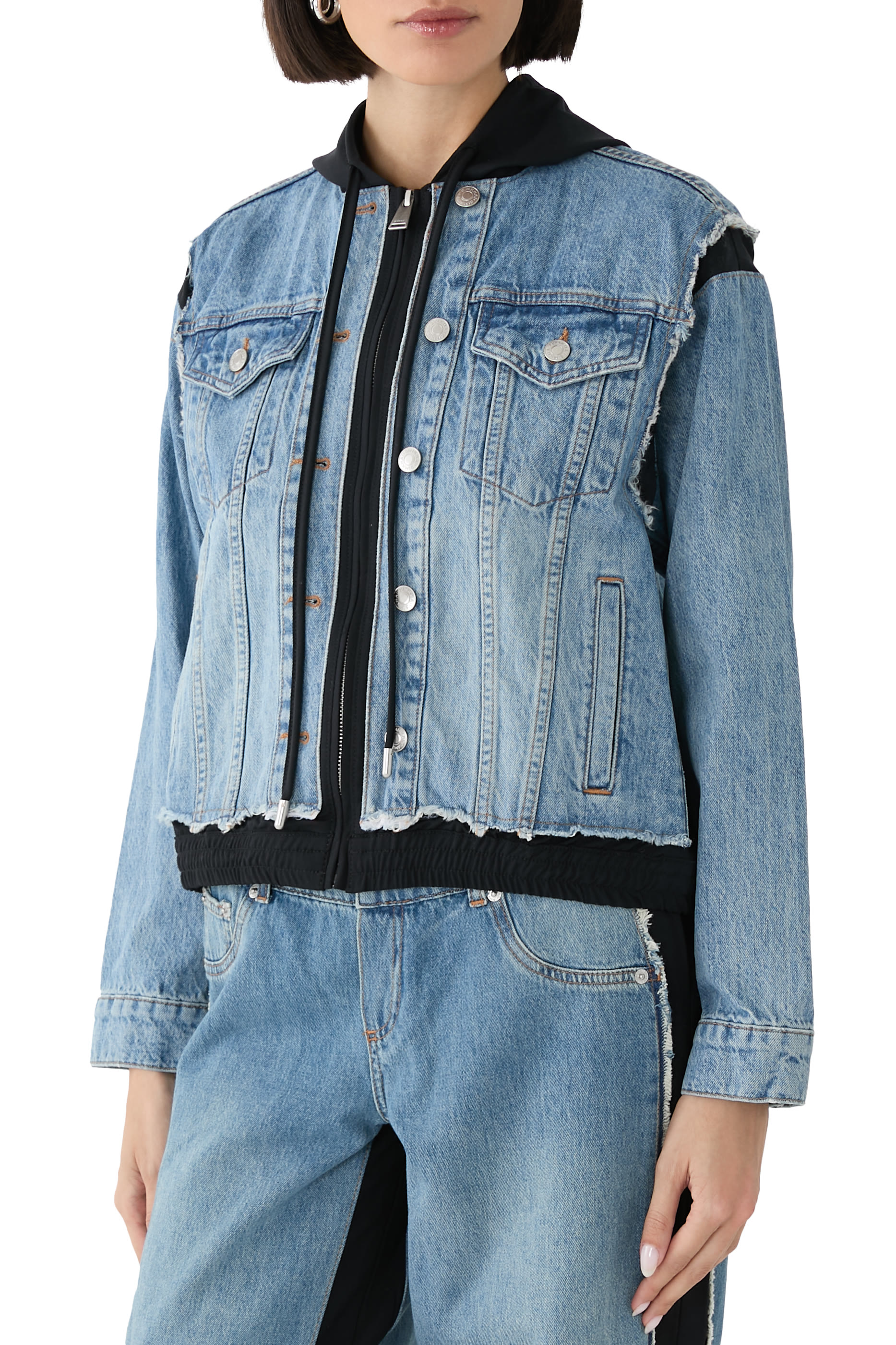 جاكيت أوستن بتصميم هودي