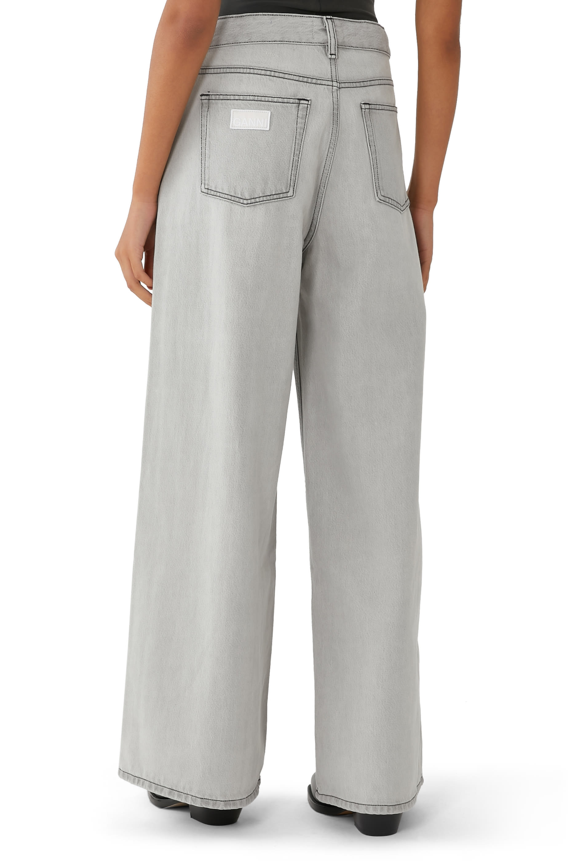 بنطال جينز فيوتشر دنيم بقصة ساق واسعة