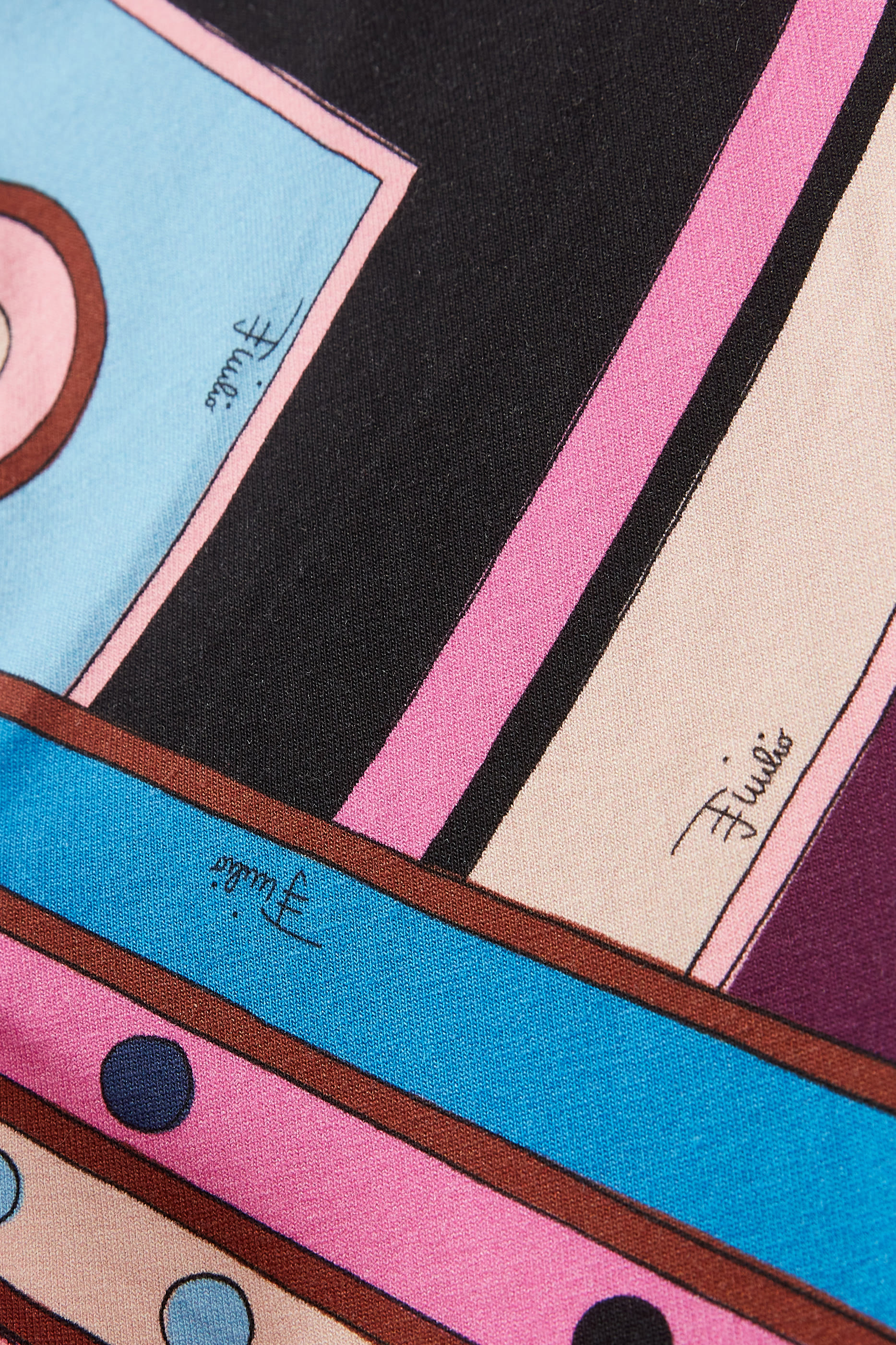 لغينغز بطبعات فيفارا للأطفال