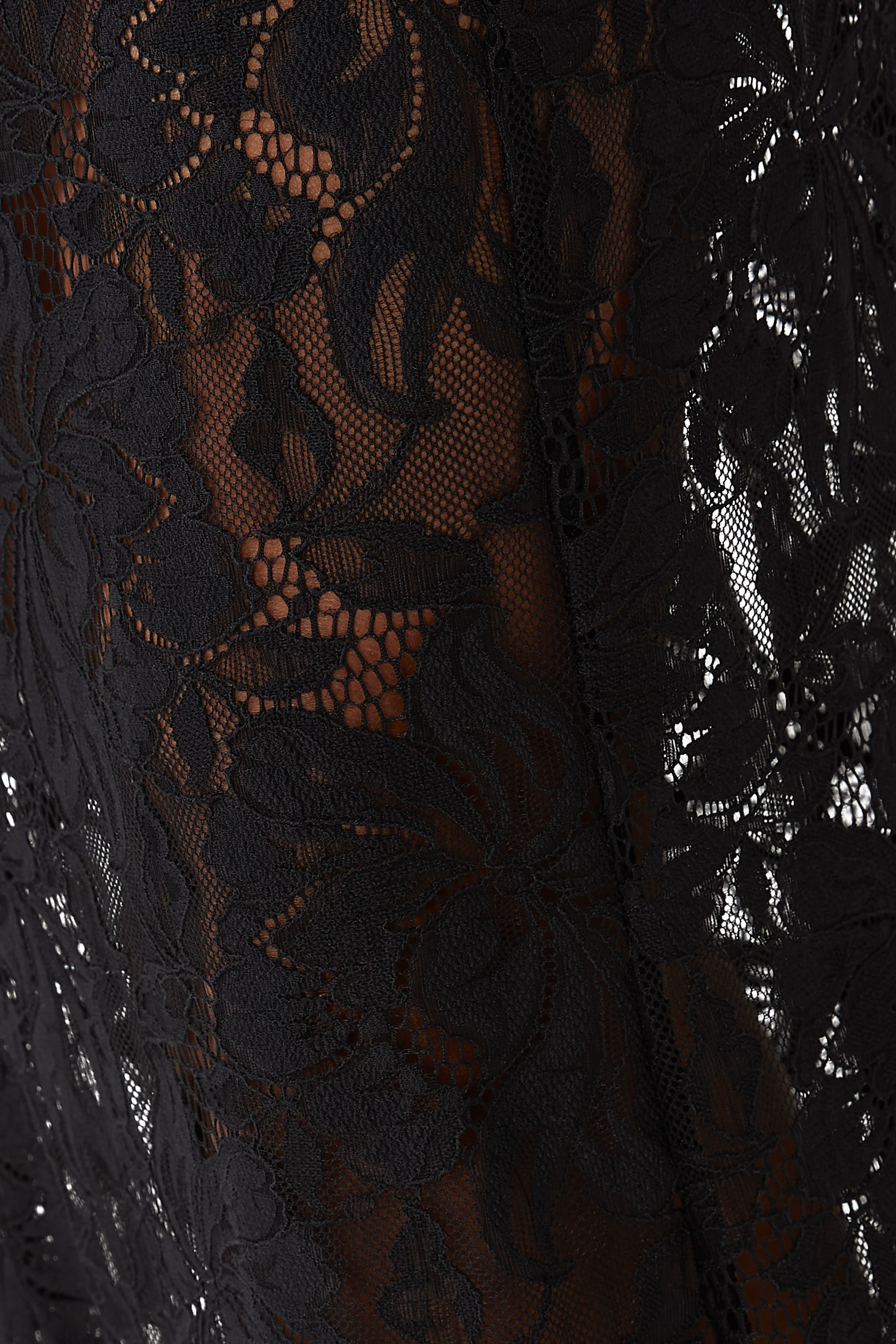 بنطال طويل دانتيل