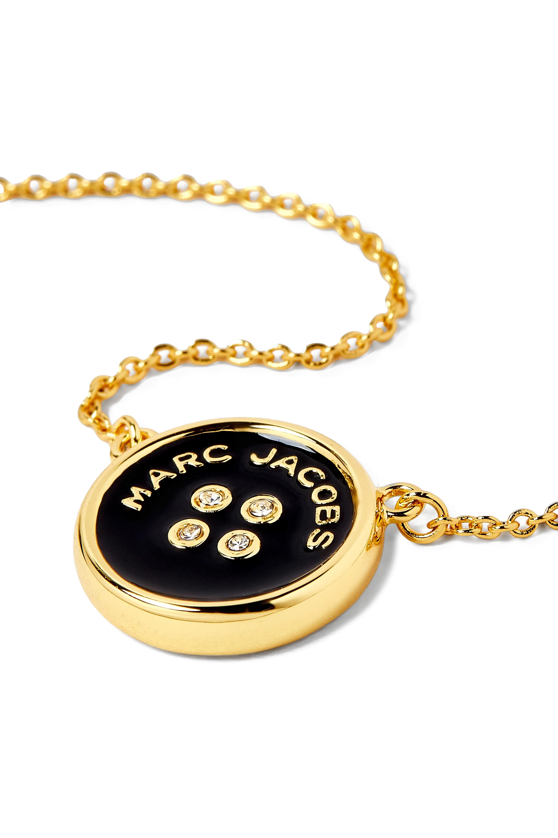 قلادة بدلاية بتصميم زر