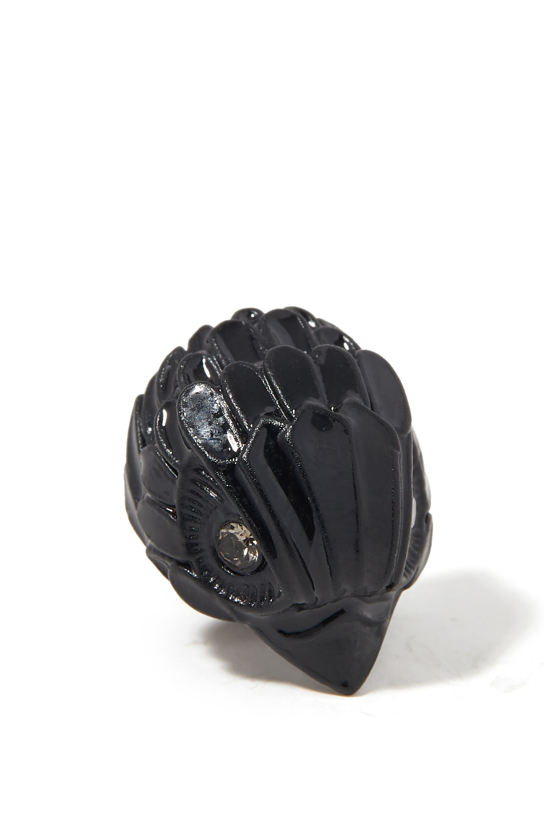 أقراط بتصميم رأس نسر مزينة بالمينا