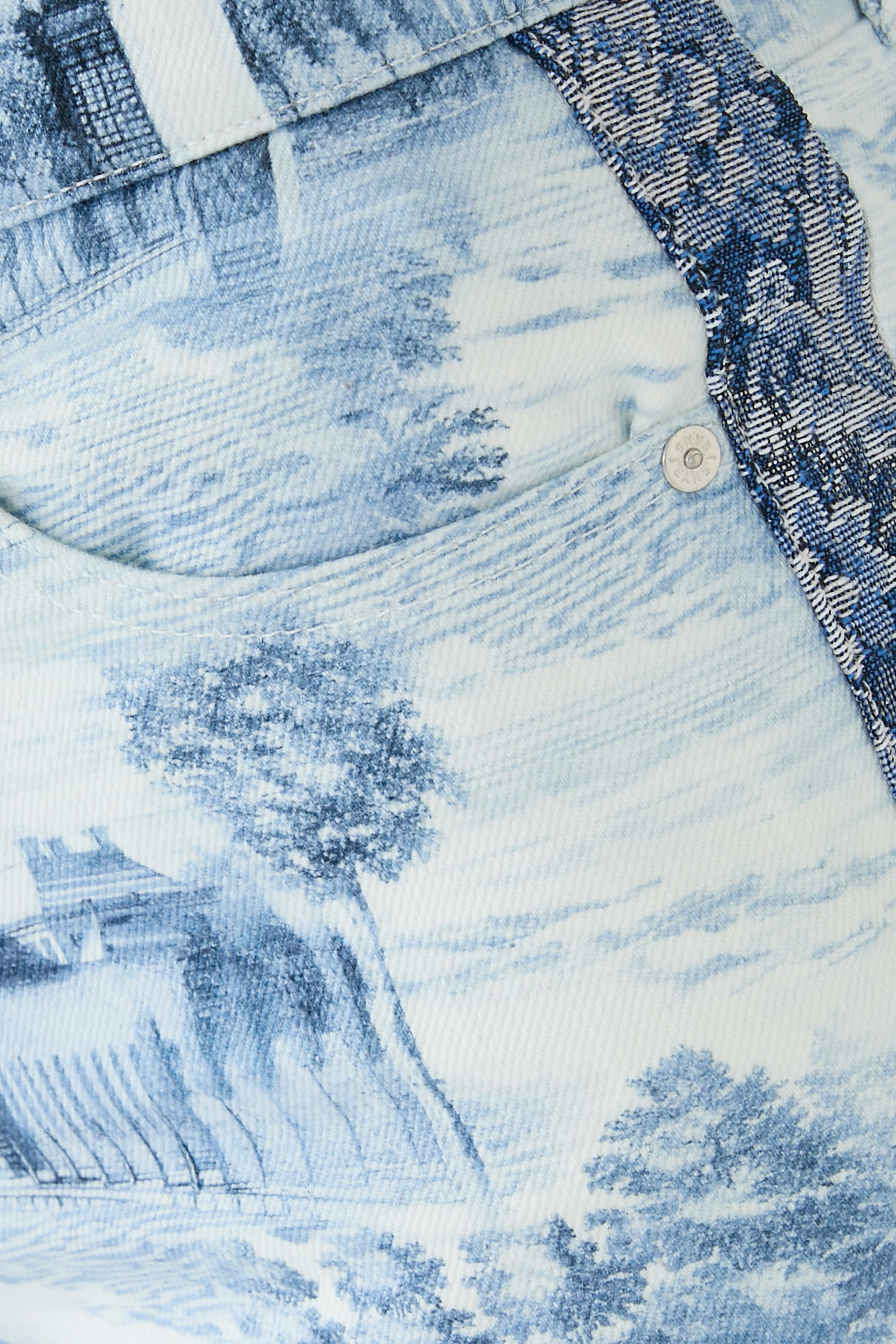 بنطال جينز ويزي