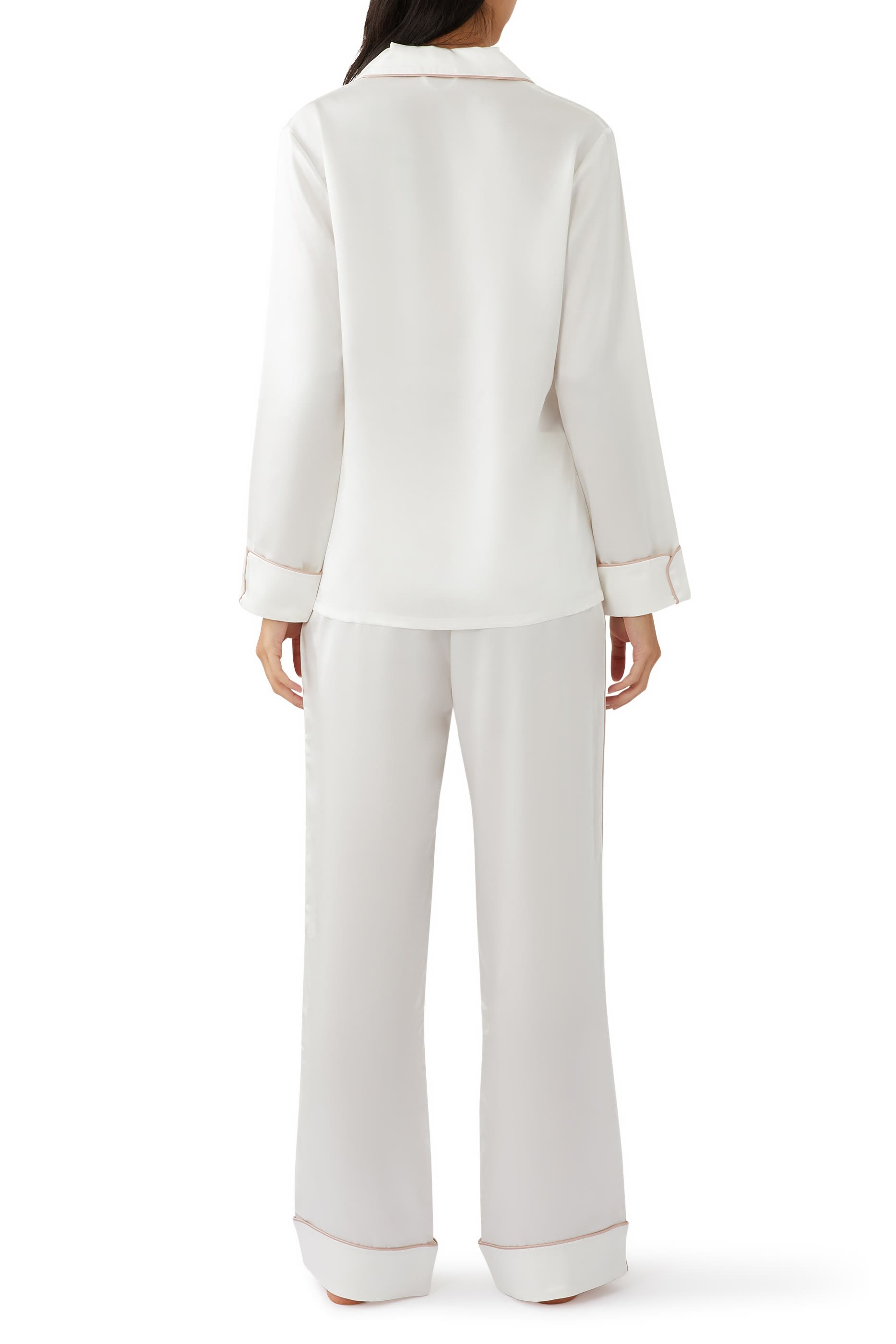 طقم بيجامة كوكو ساتان حريري