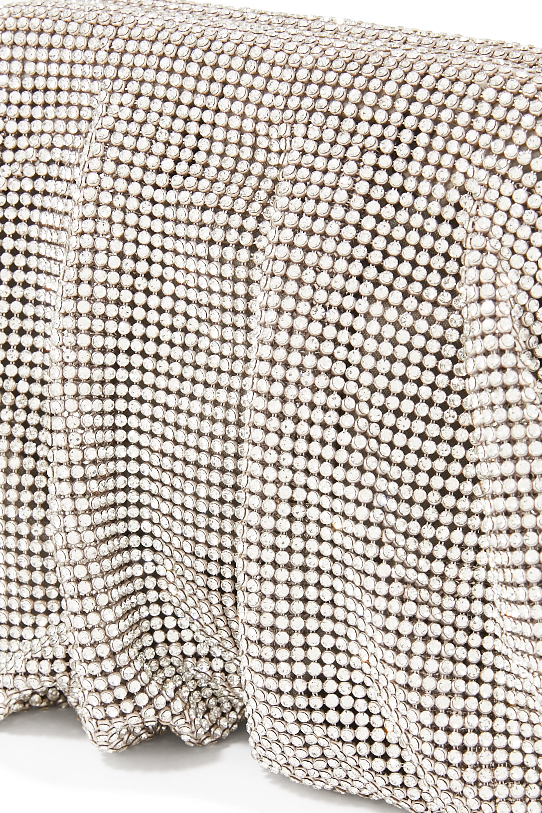 حقيبة كلاتش مرصعة بكريستال