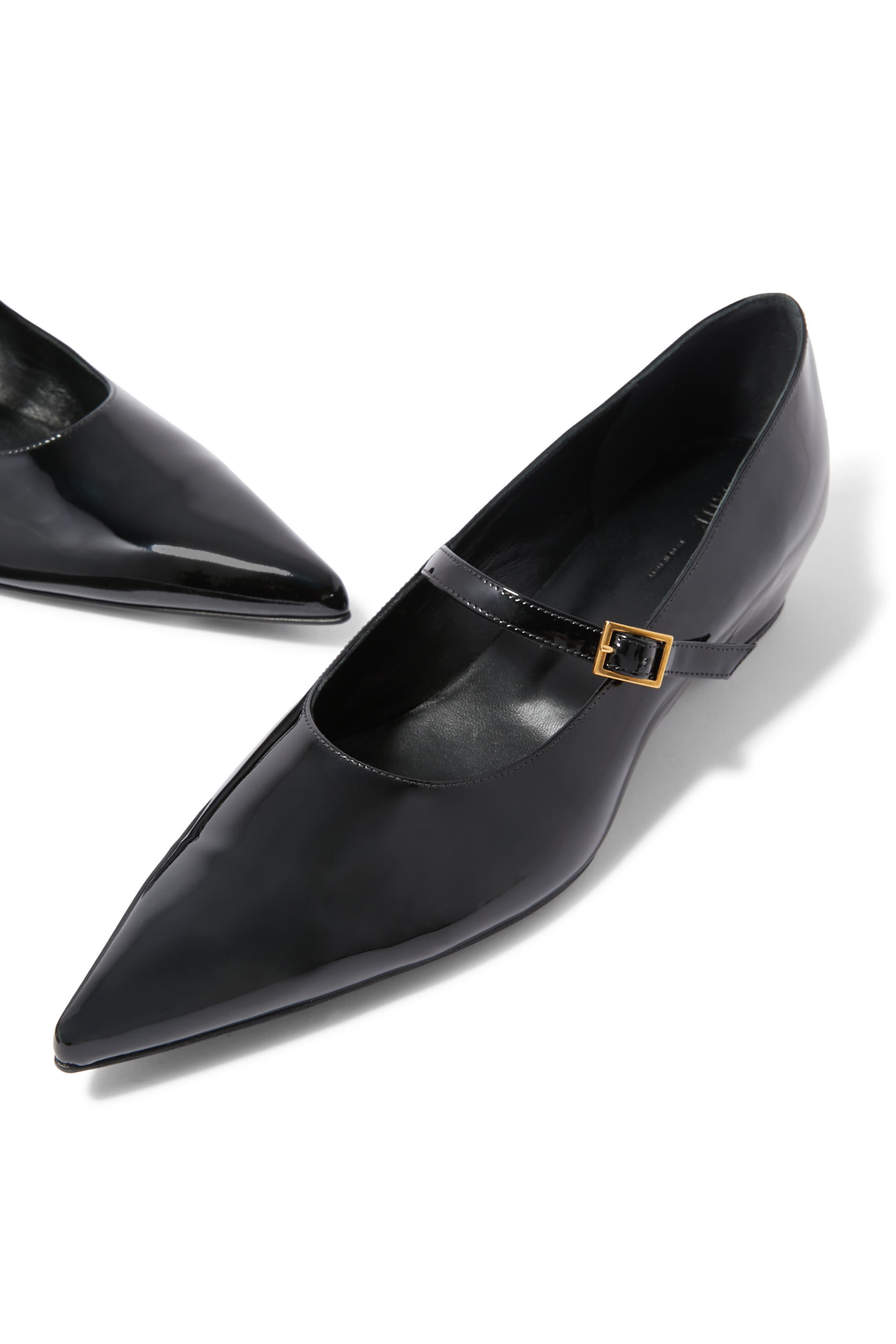 حذاء ماري جين سييل بنعل مسطح