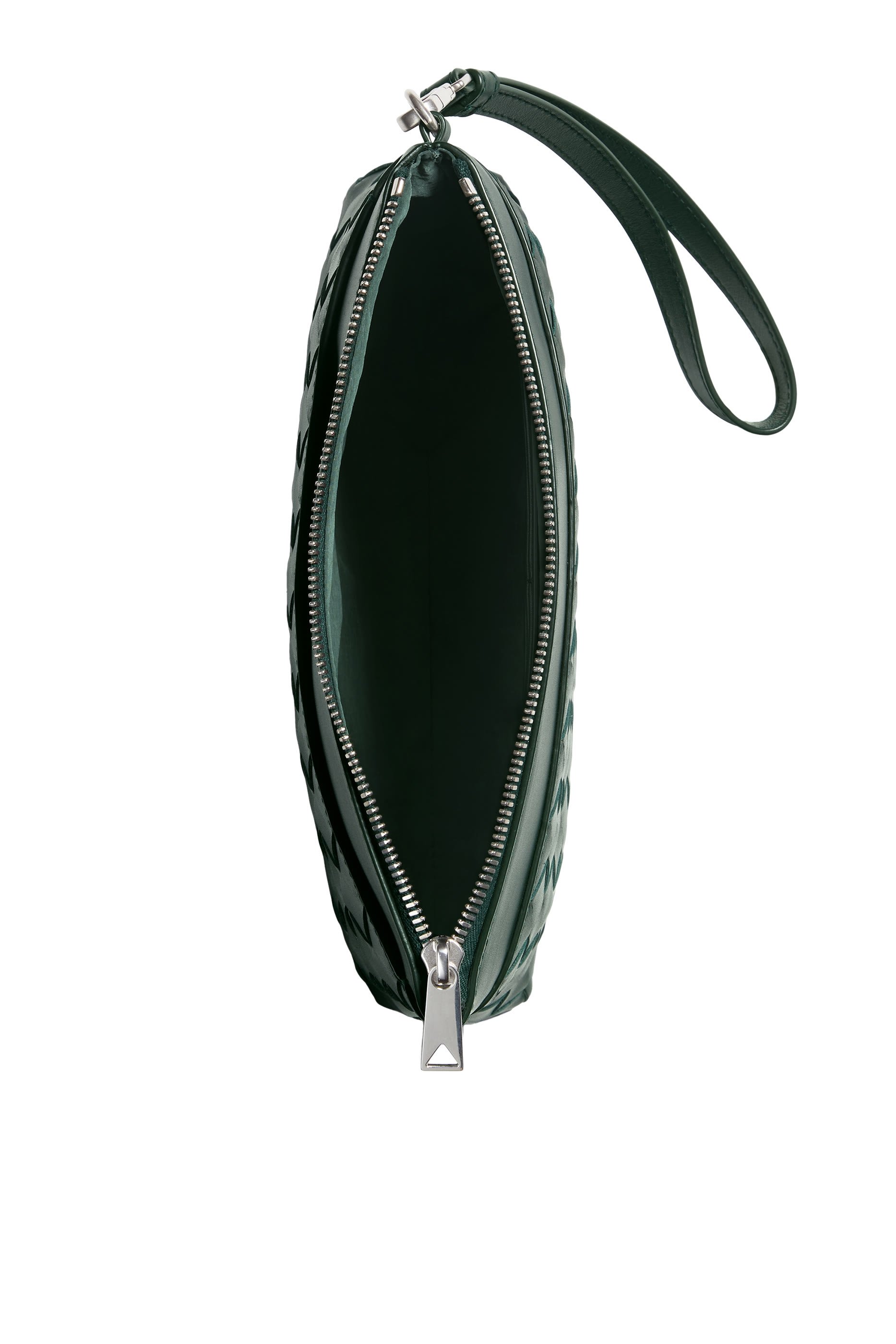 حقيبة صغيرة بريسم بتصميم مجدول