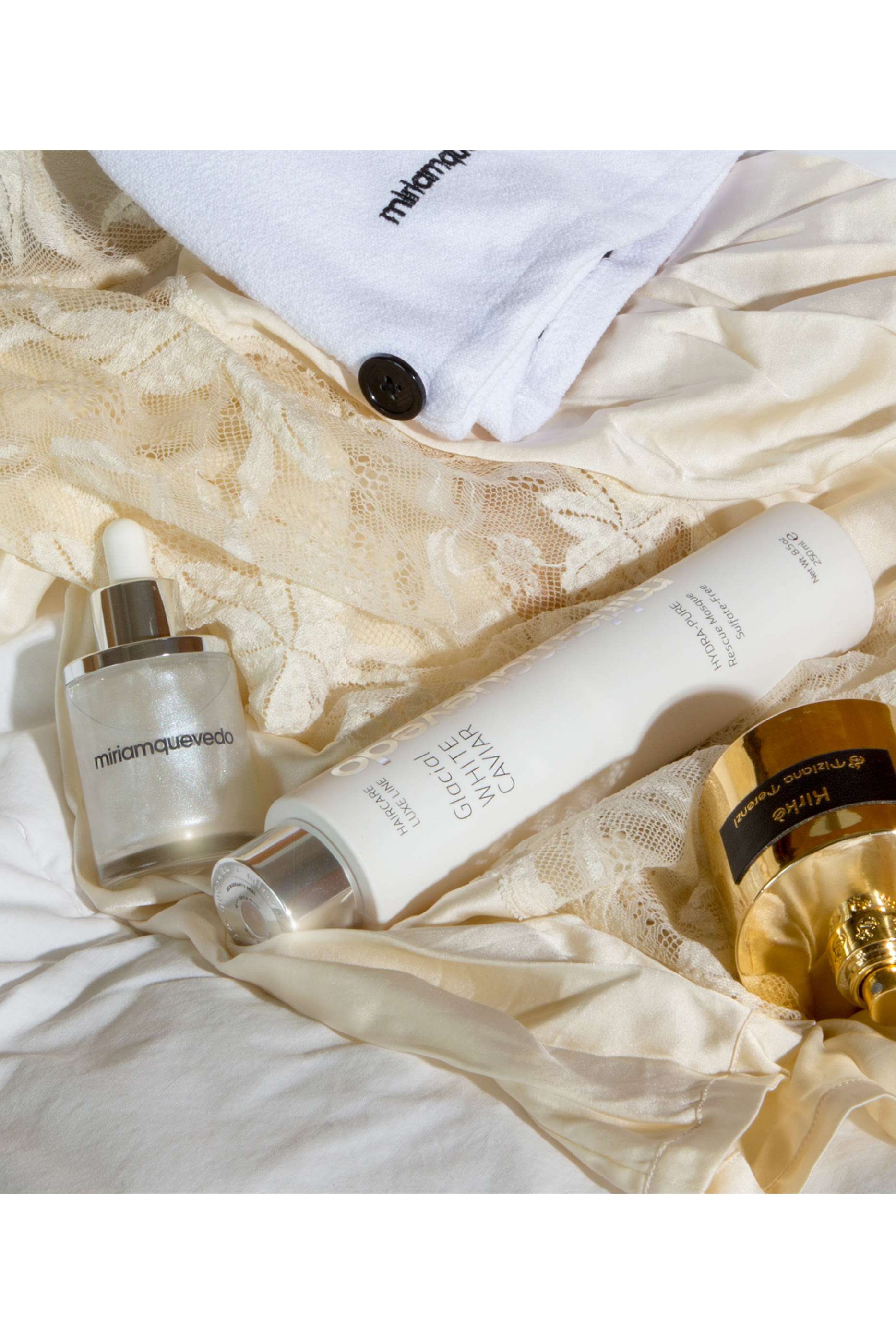 إكسير غليشيال وايت كافيار فاخر لترطيب فائق