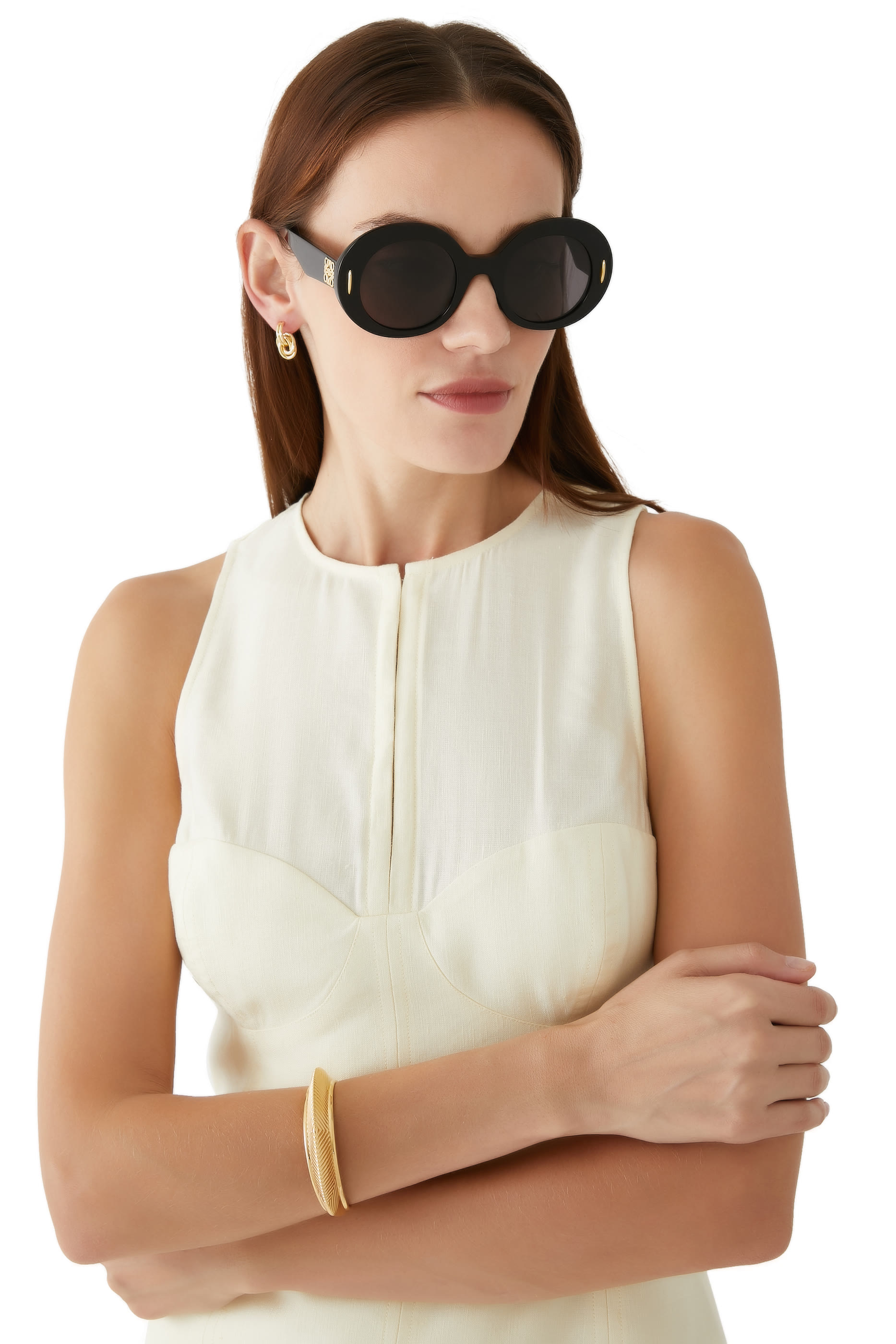 نظارة شمسية بشعار الماركة