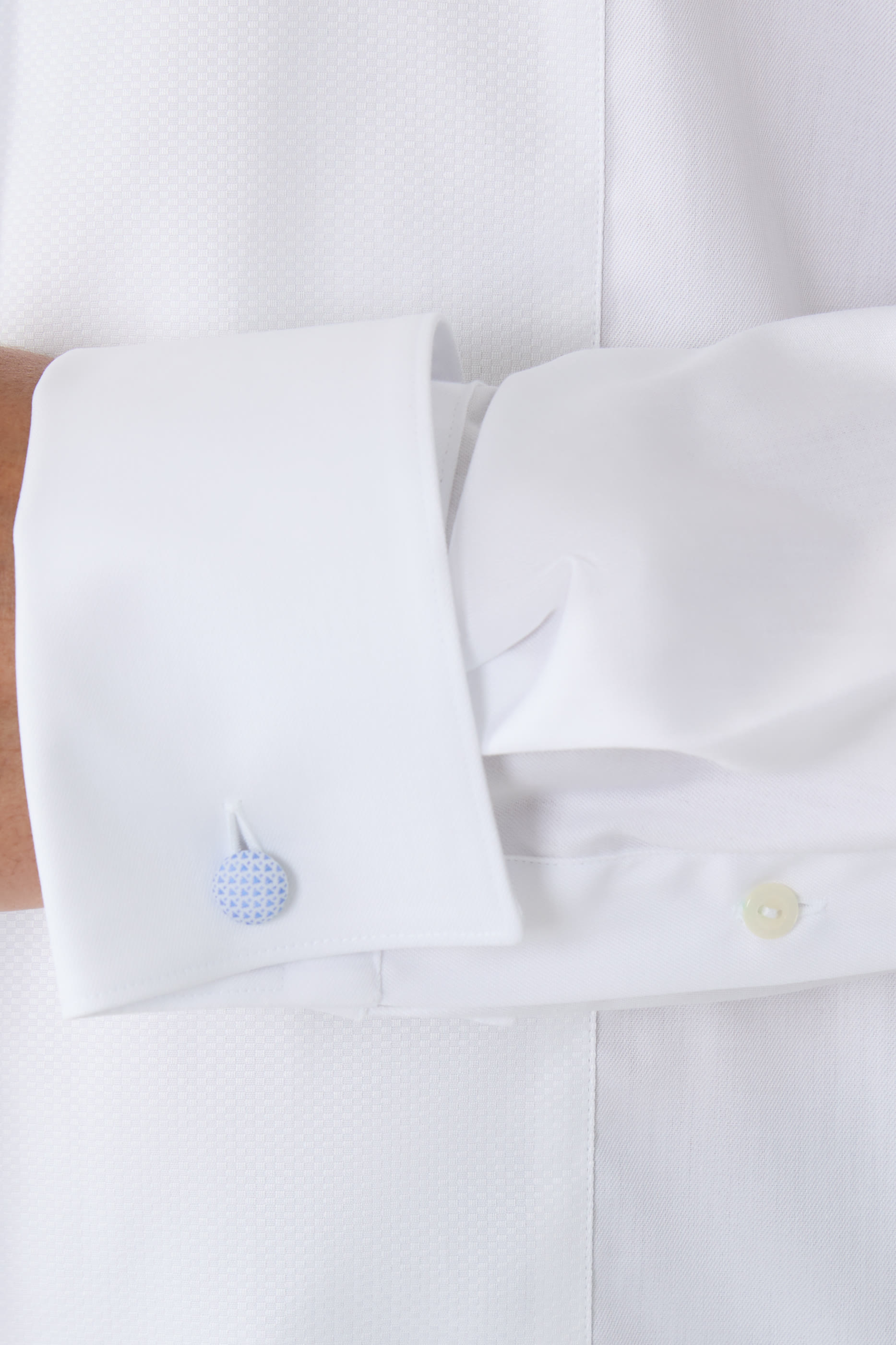 قميص رسمي بتصميم صدرية في الأمام قماش دوبي