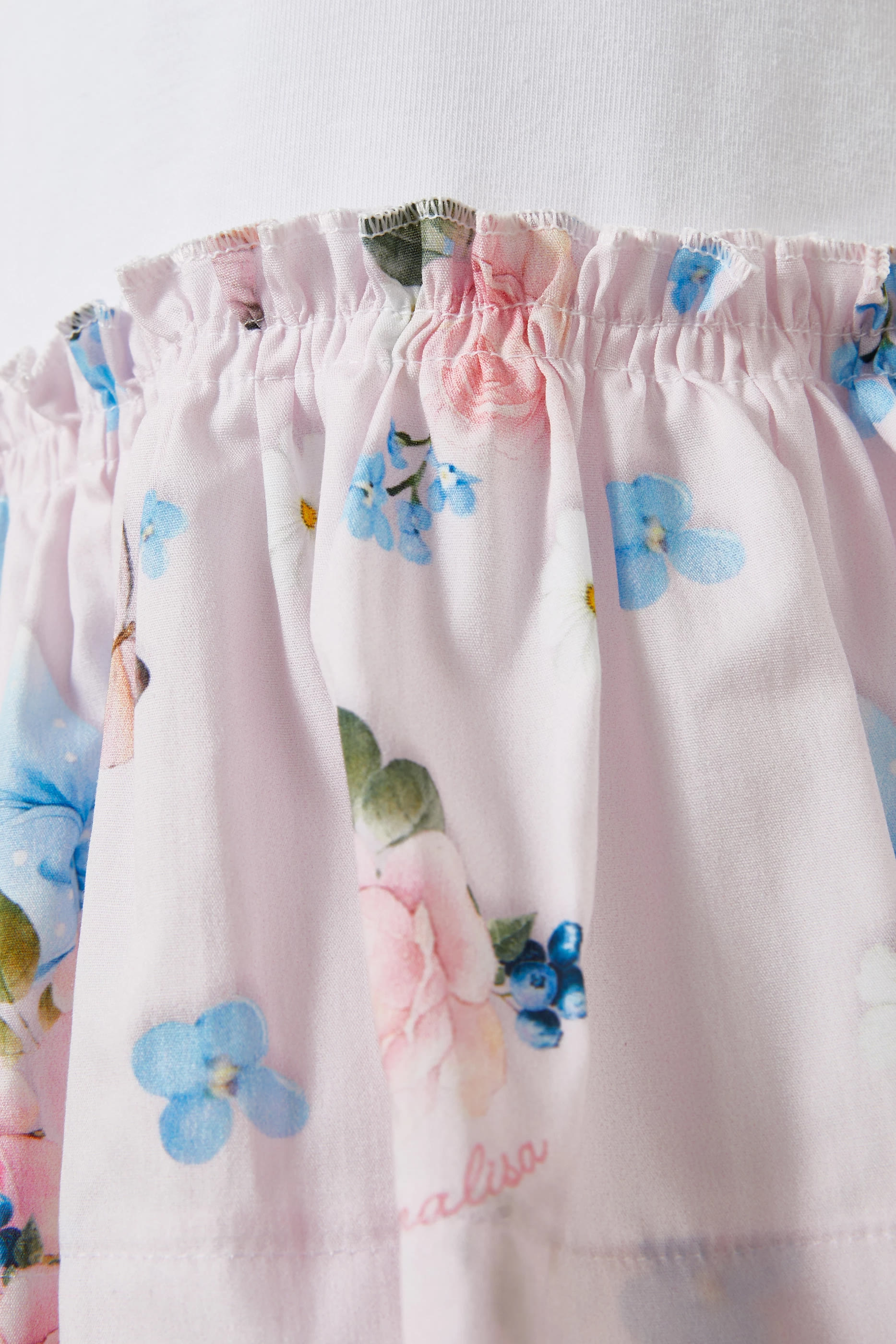 فستان بنقشة زهور للأطفال