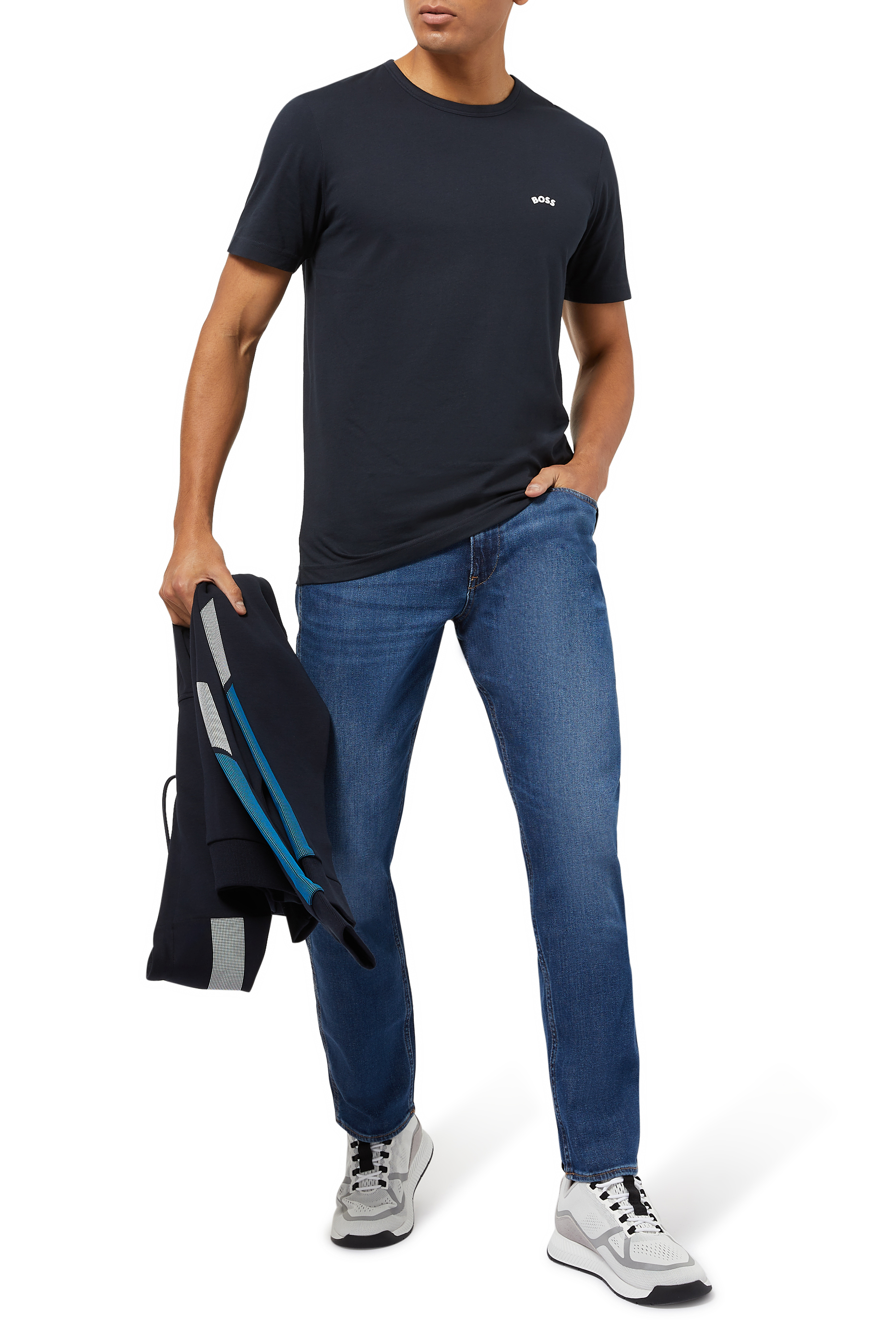 تيشيرت قطن بياقة ضيقة