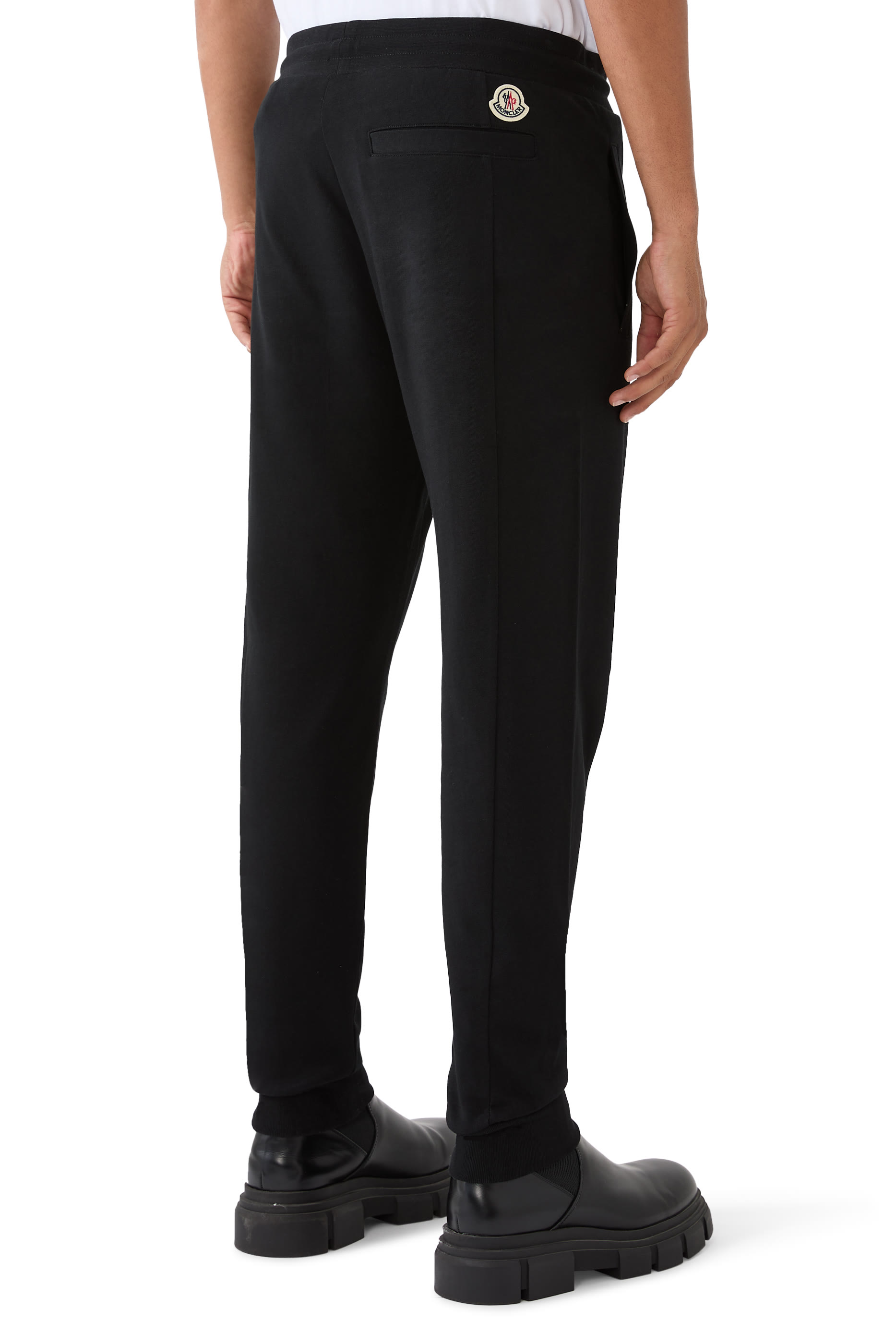 بنطال رياضي بملصق شعار الماركة