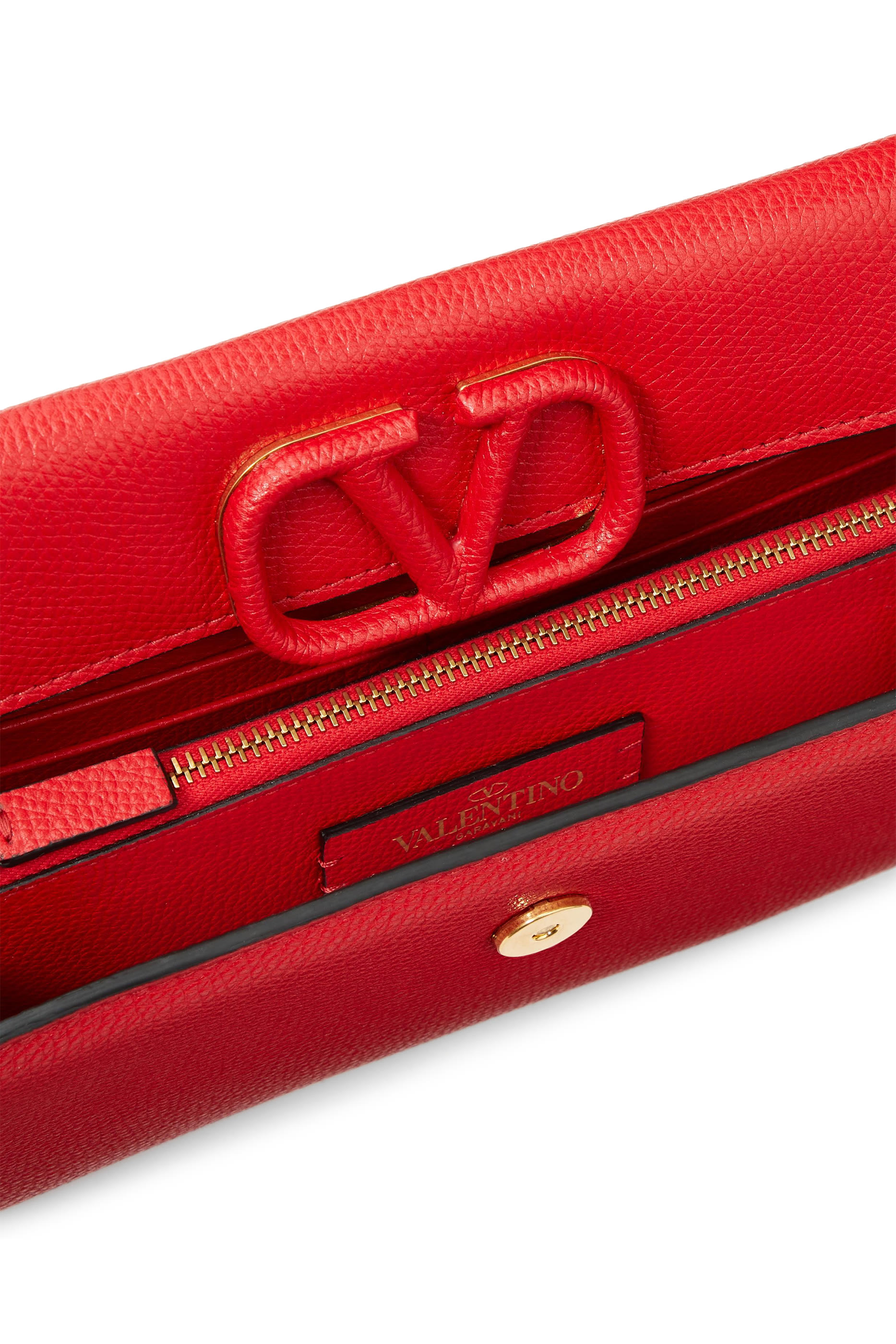 محفظة بحمالة وحلية شعار الماركة