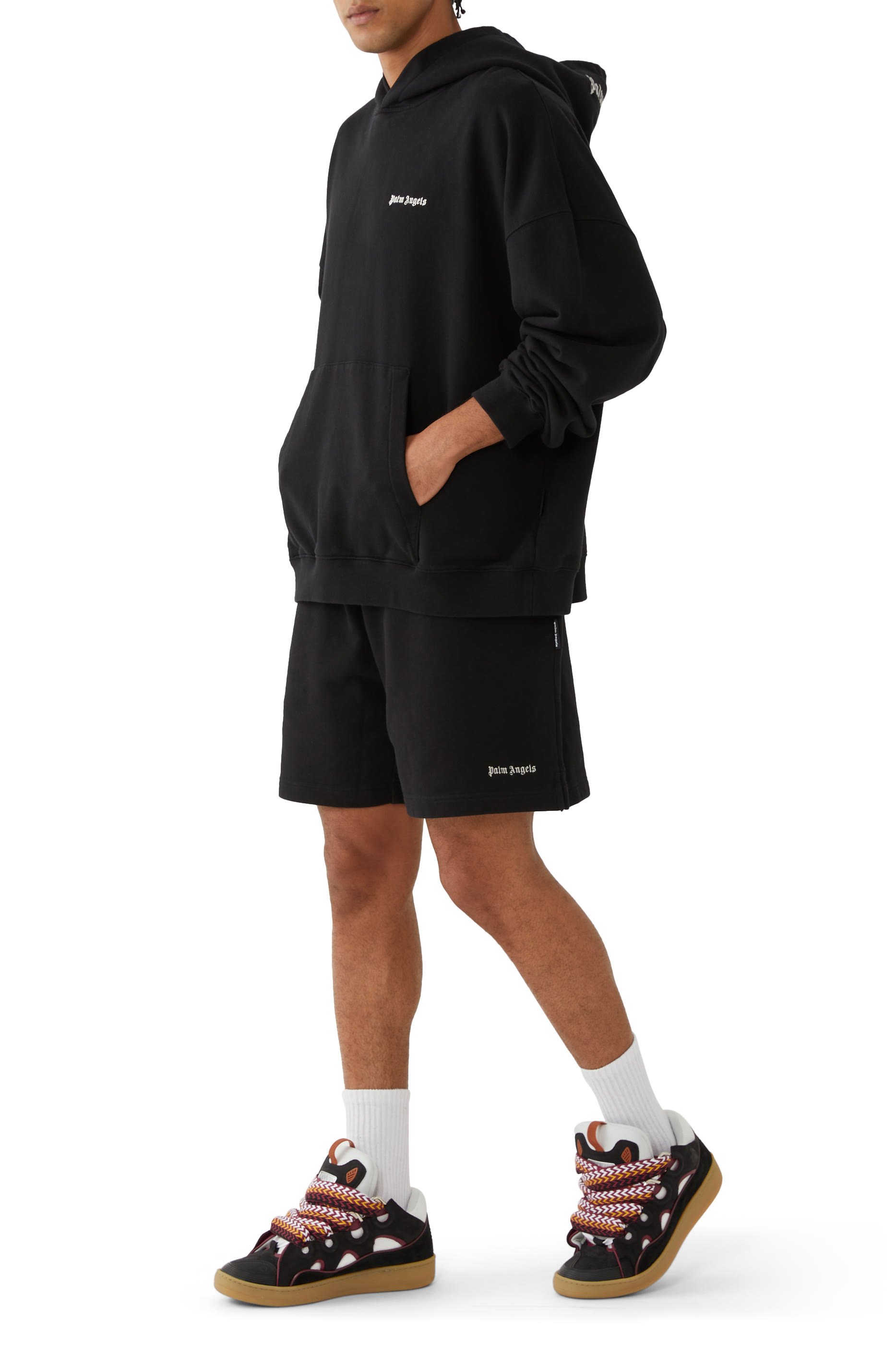 شورت رياضي  بشعار الماركة كلاسيكي