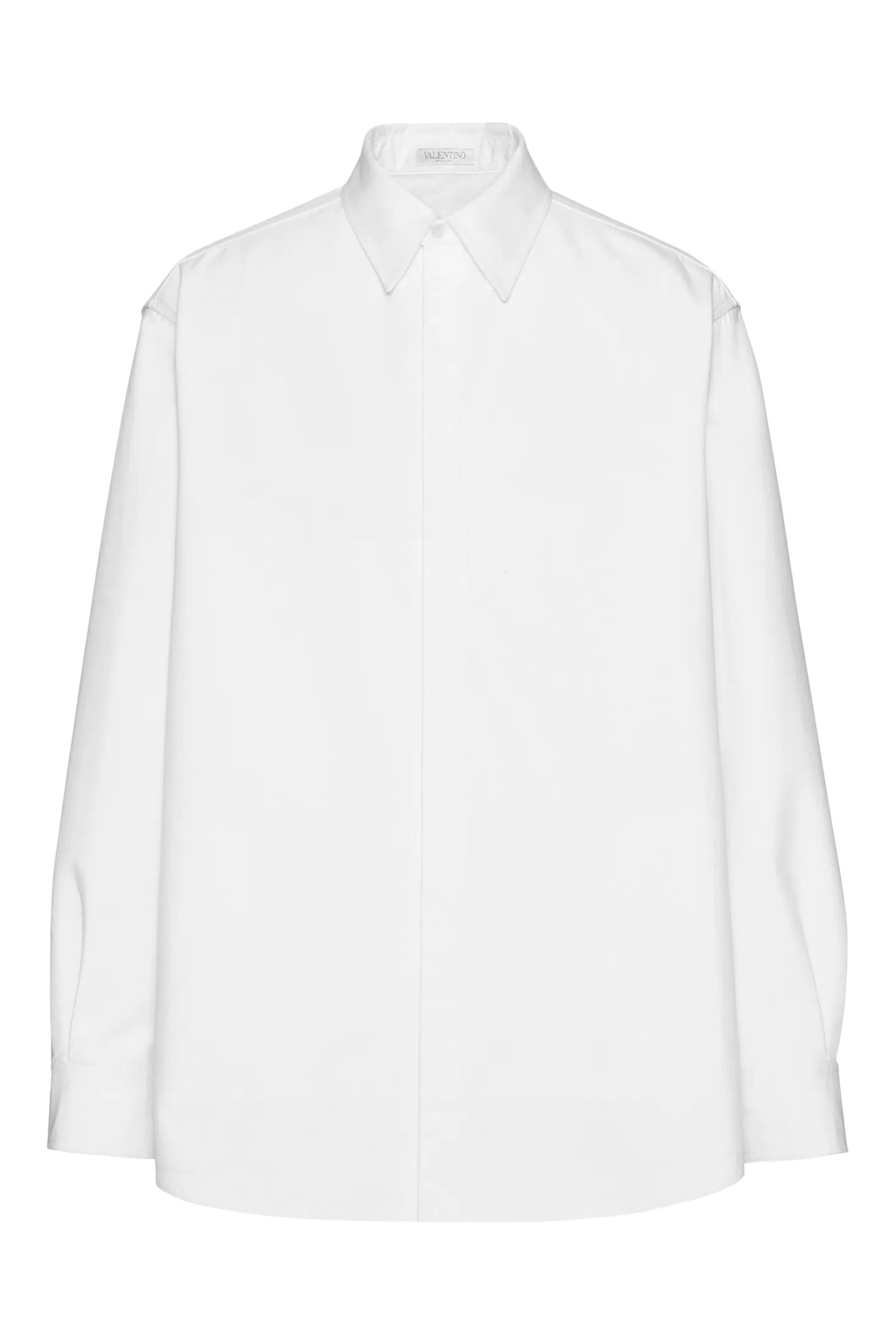 قميص كلاسيكي بأزرار مخفية