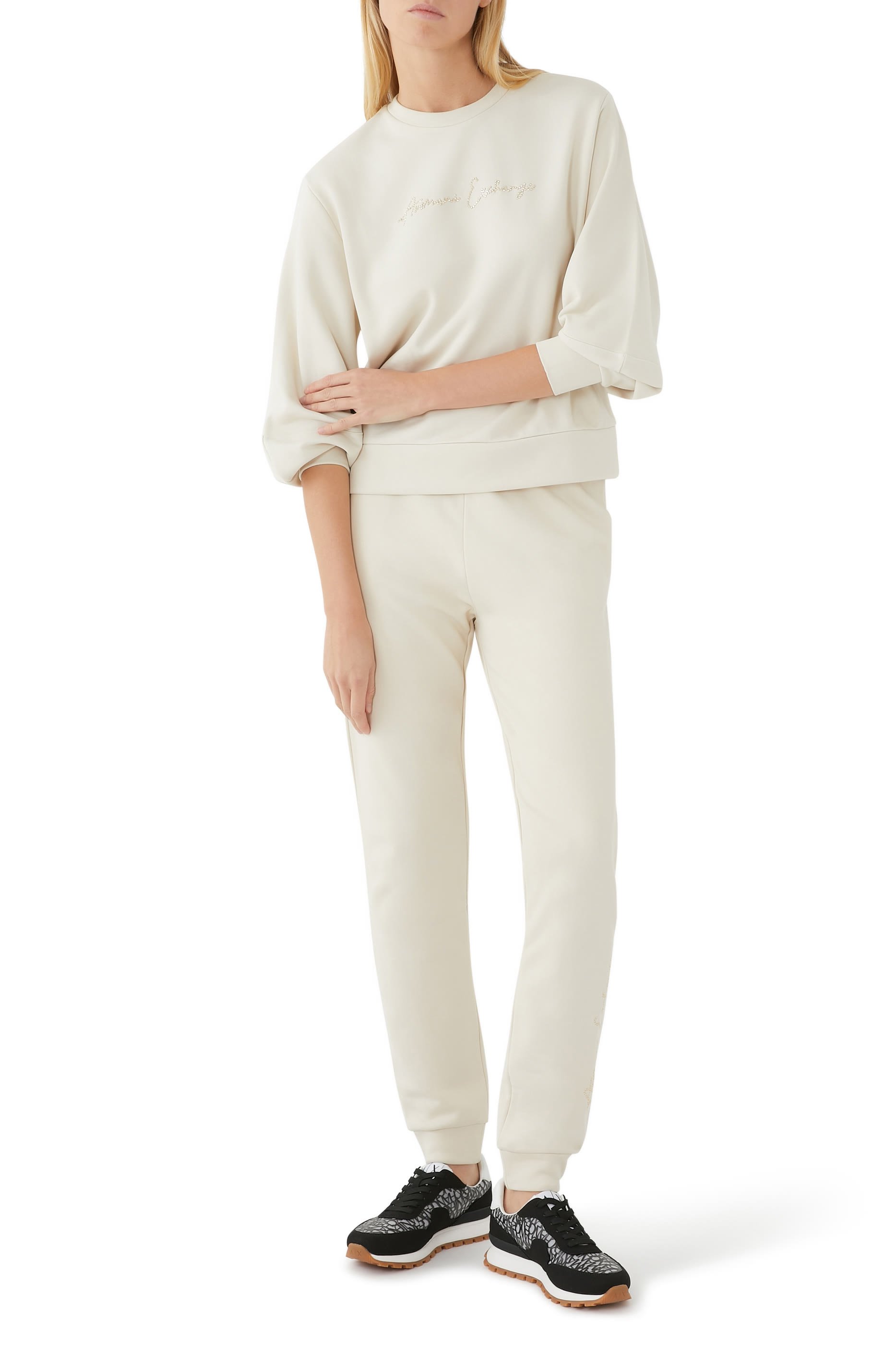 سنيكرز دروب بشعار الماركة