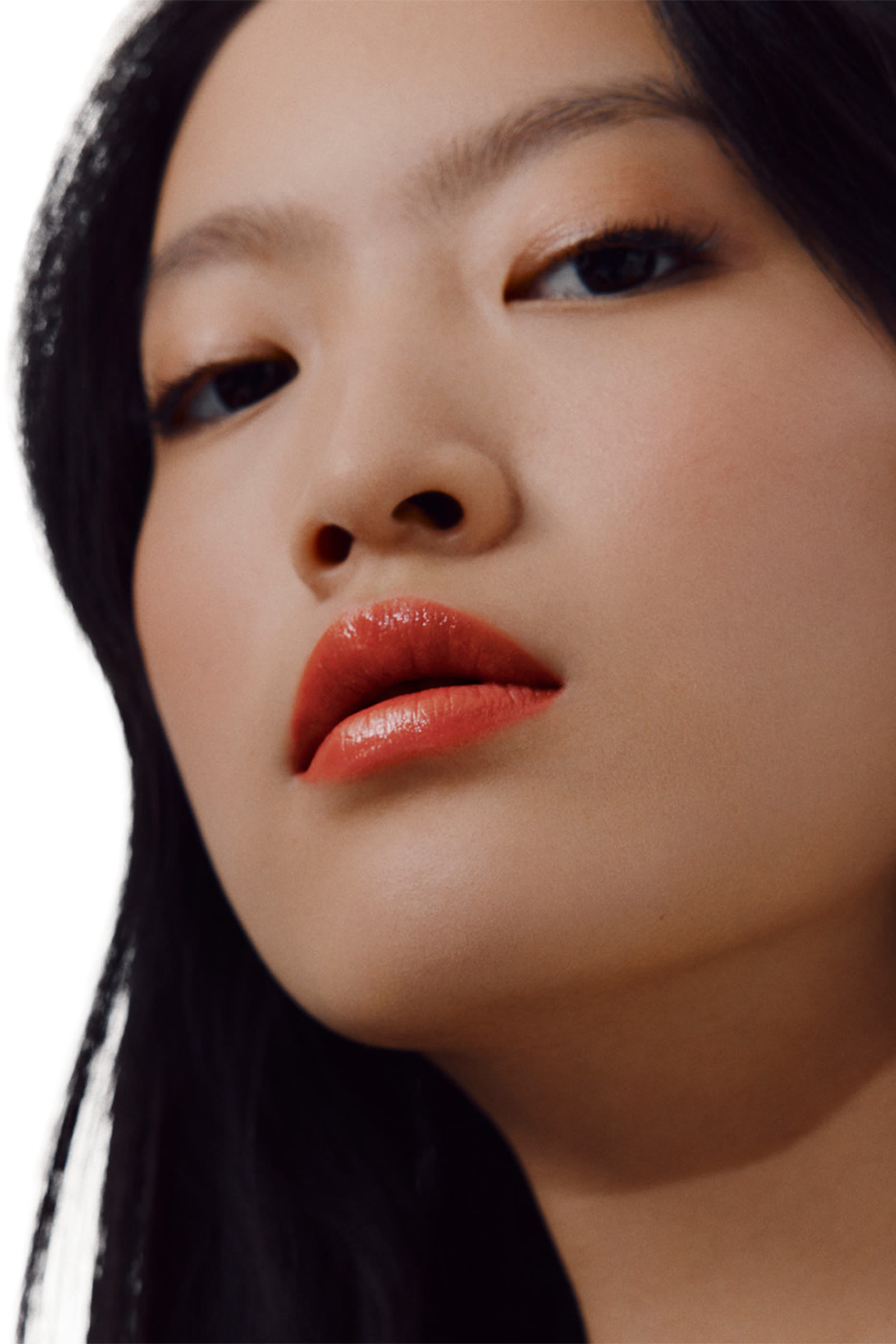 أحمر شفاه حريري لامع Rouge Herm&egrave;s بإصدار محدود