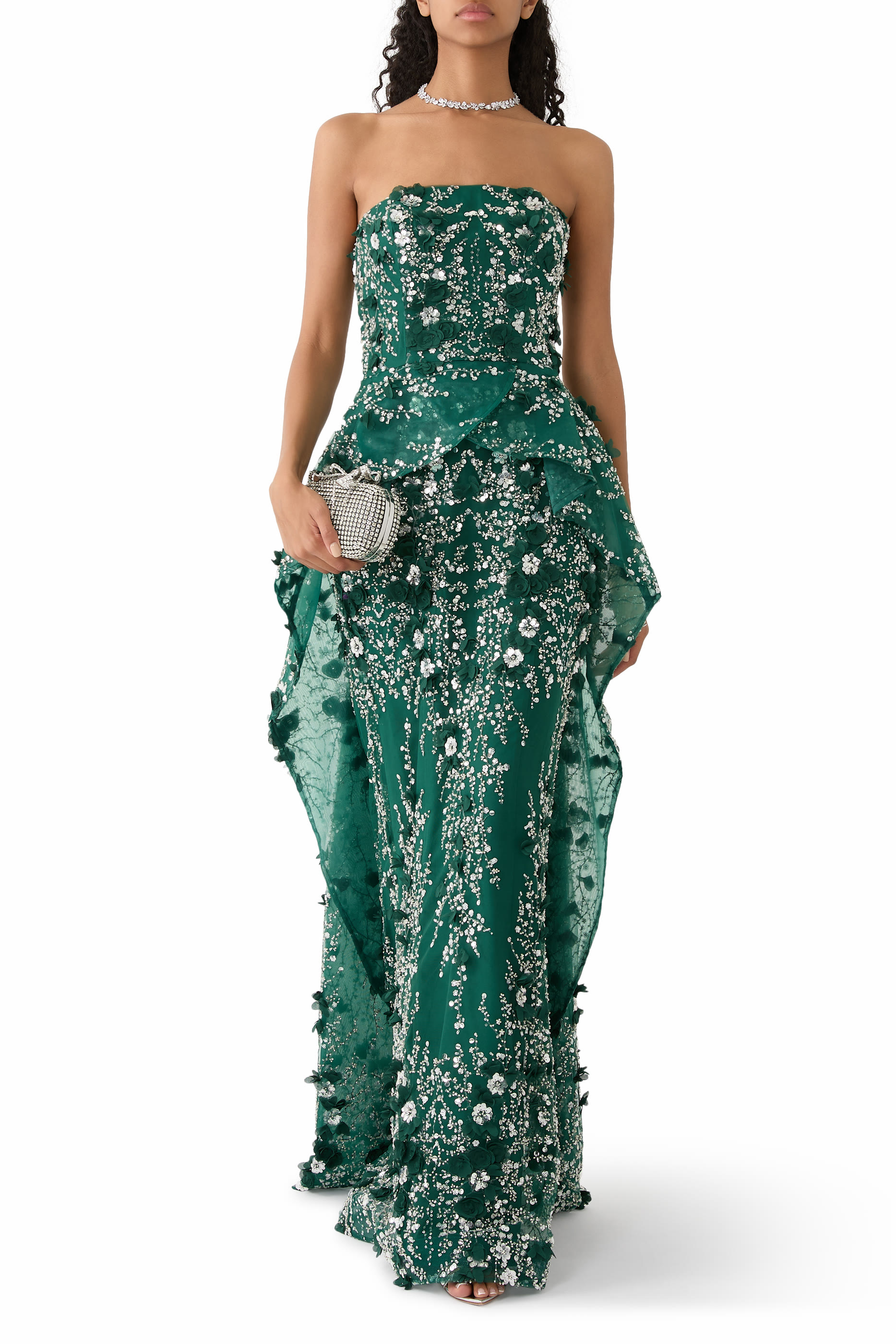 فستان سهرة بتطريز زهور بلا أكمام