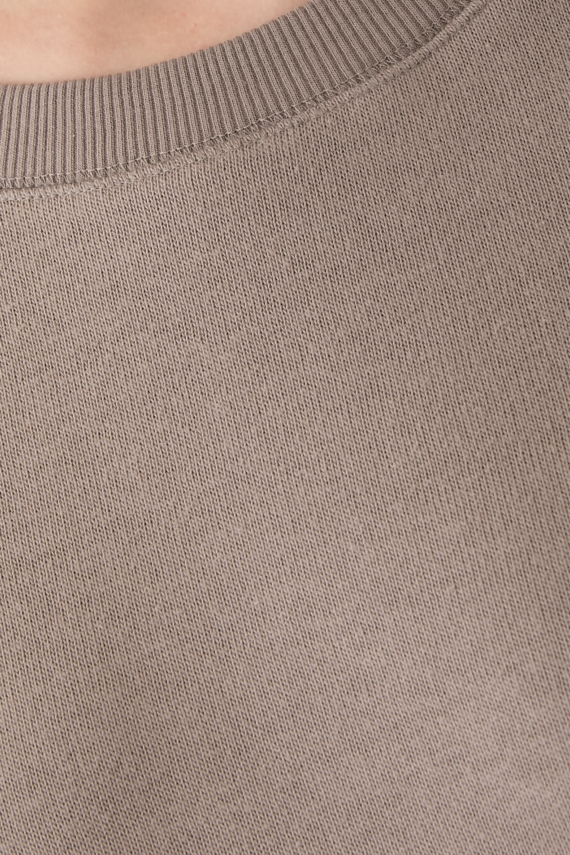 سويت شيرت ألتيميت بأكمام قصيرة