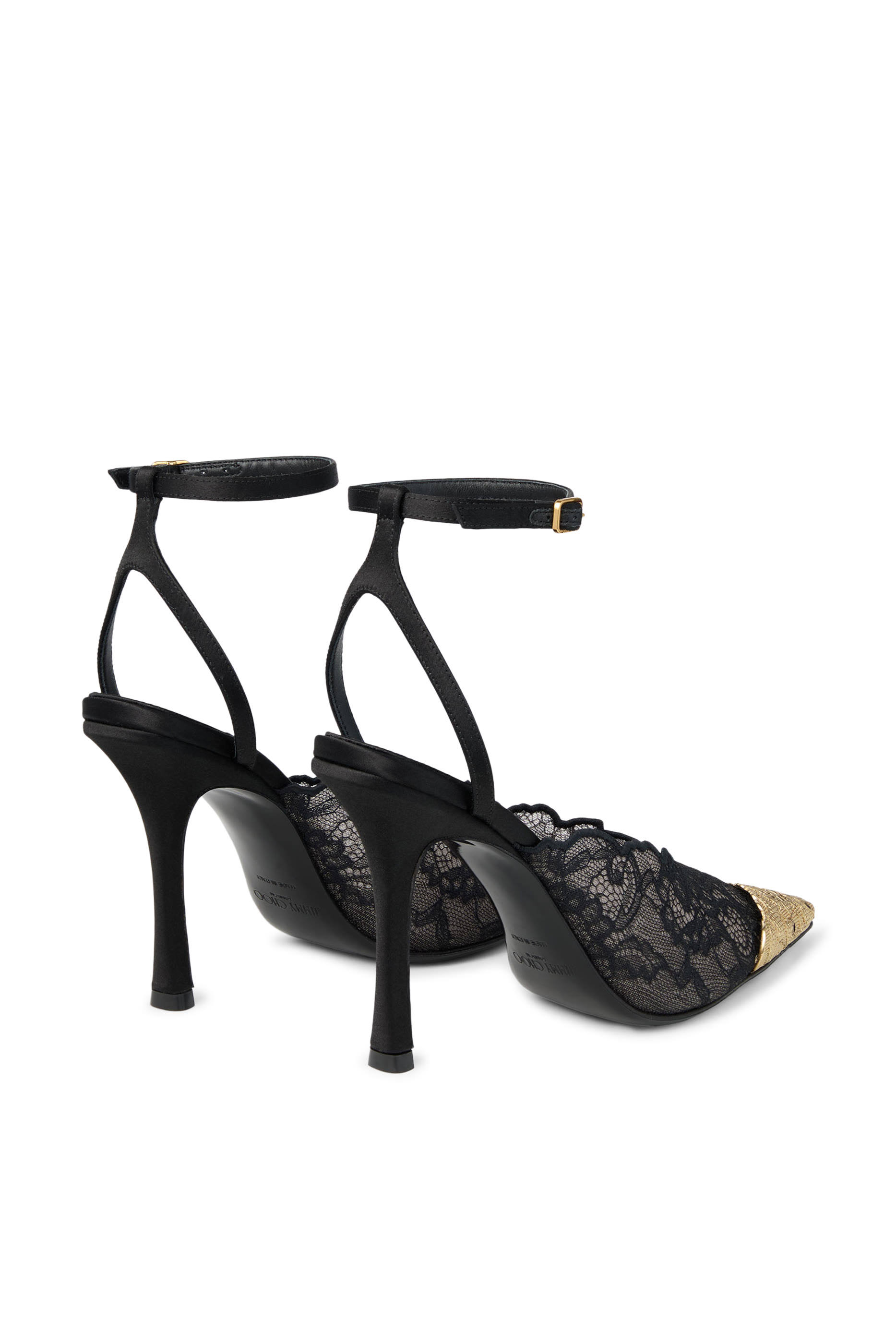 حذاء كلاسيكي فايز 100