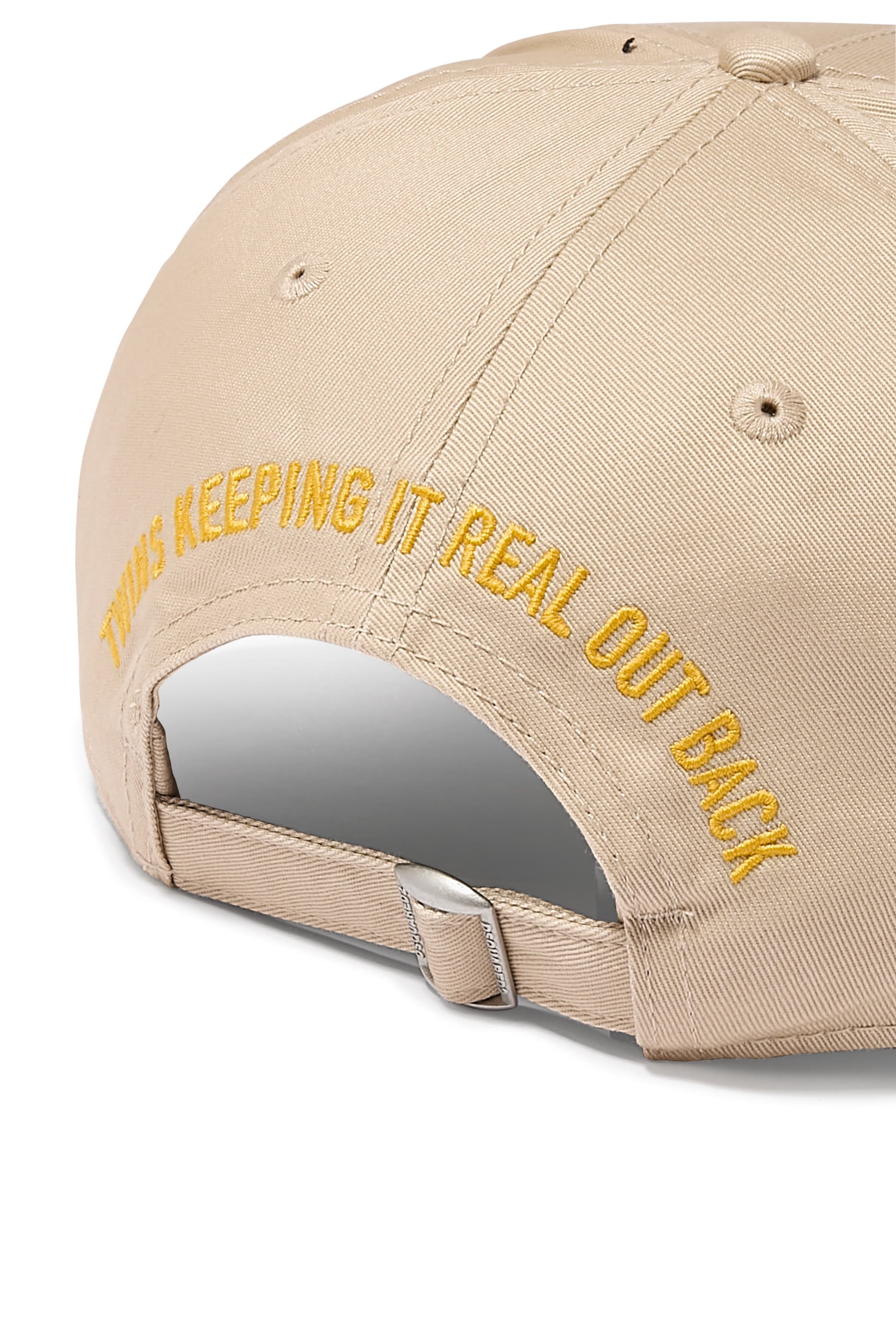 كاب بيسبول بشعار الماركة