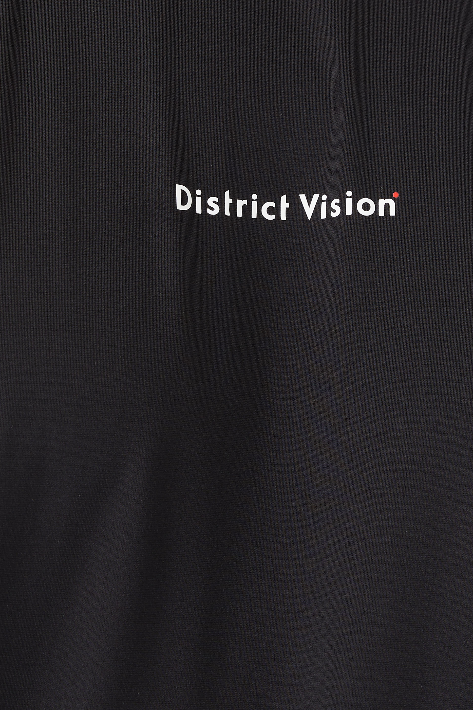 تيشيرت خفيف الوزن بأكمام قصيرة معالج بالصبار