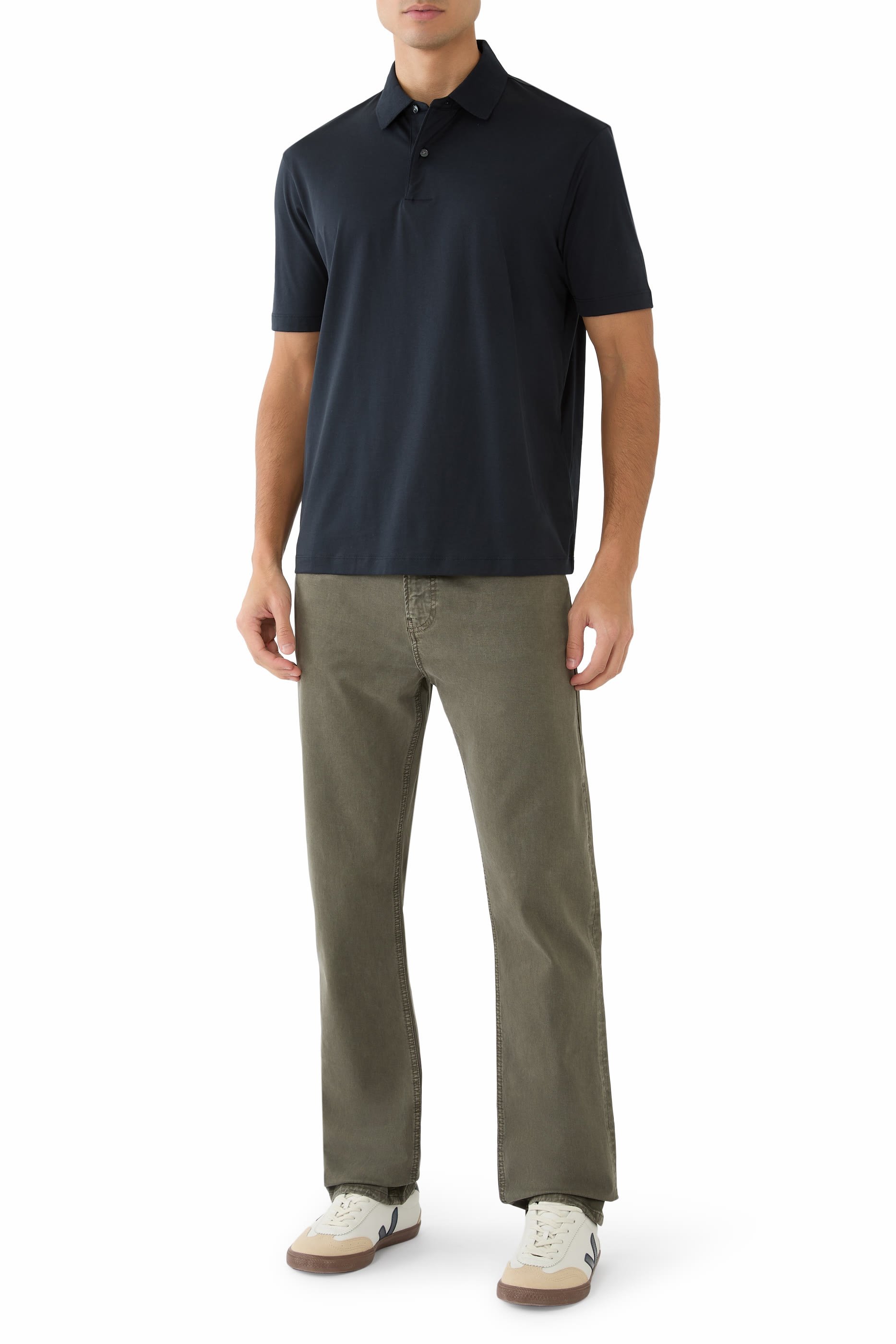 بنطال جينز مودرن بقصة ساق مستقيمة