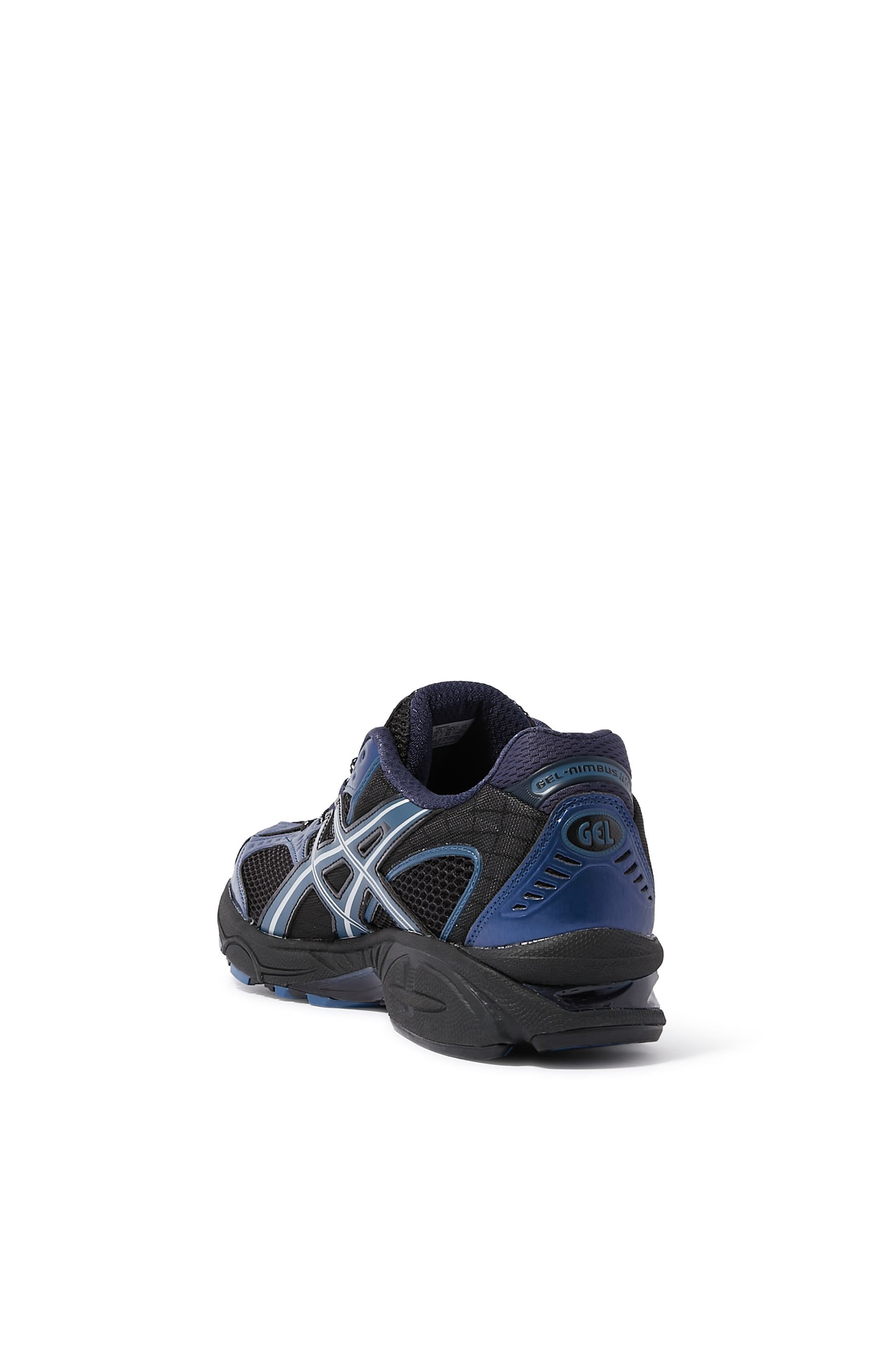 سنيكرز جل- نيمبوس 10.1 